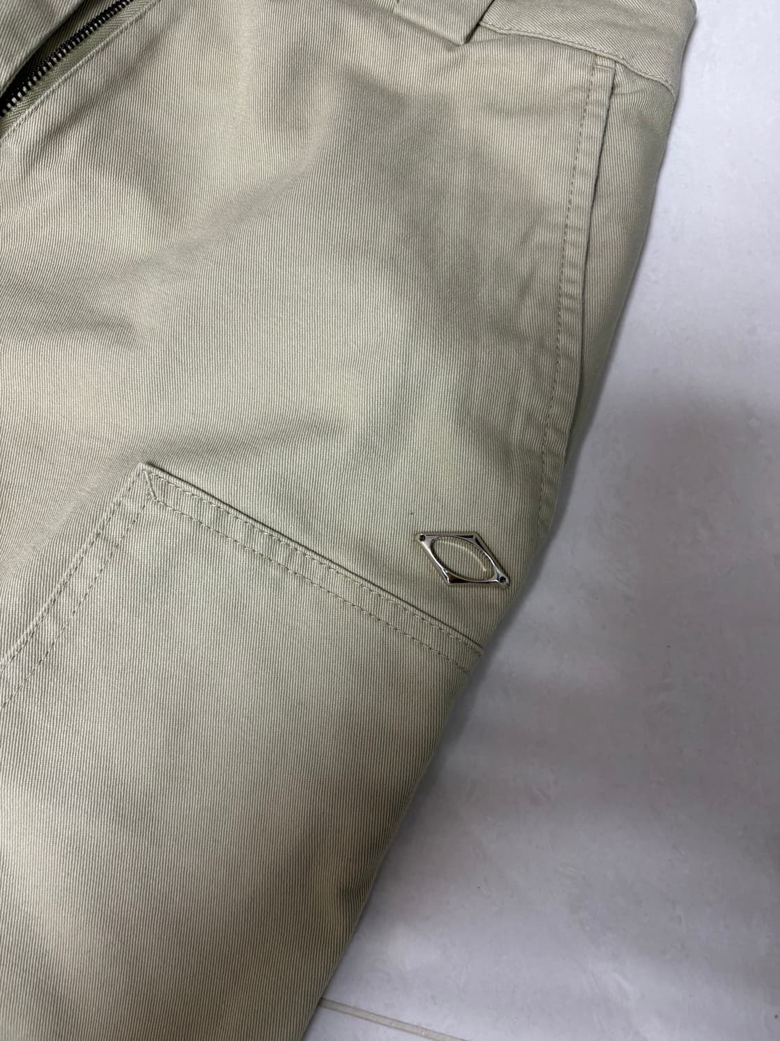 미스치프 에이프런 포켓 워크팬츠 카키 베이지  상품이미지5