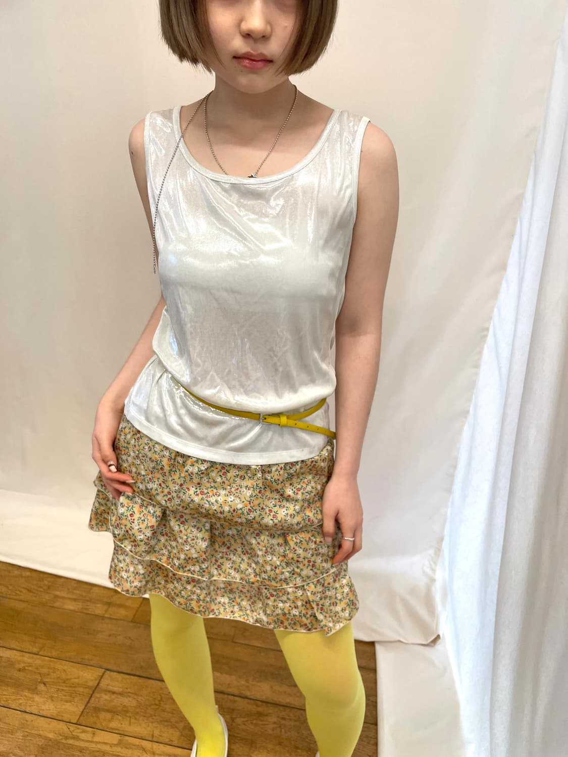 glossy sleeveless 상품이미지5