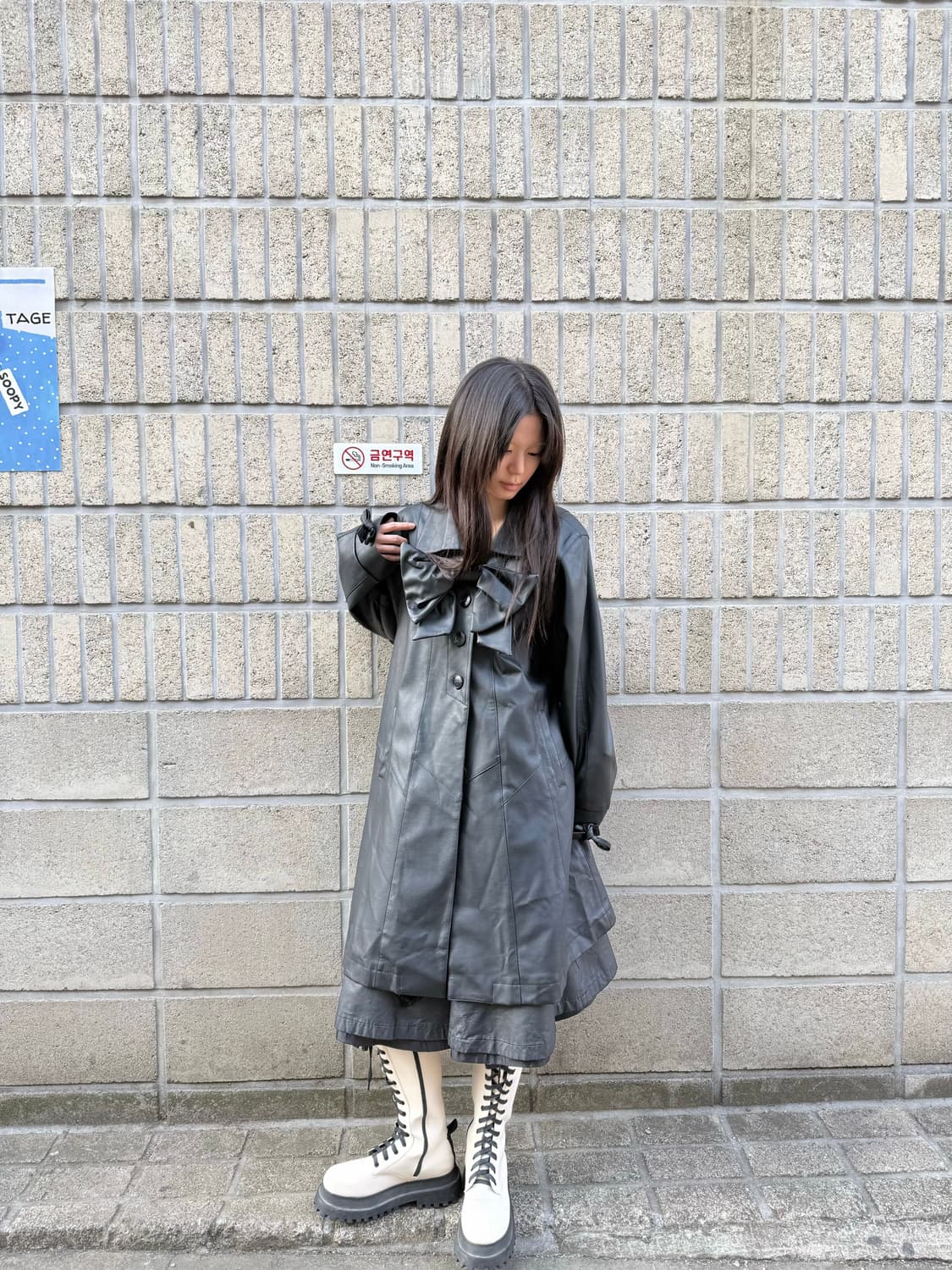 리본 디테일 비건 레더 롱 코트 상품이미지6