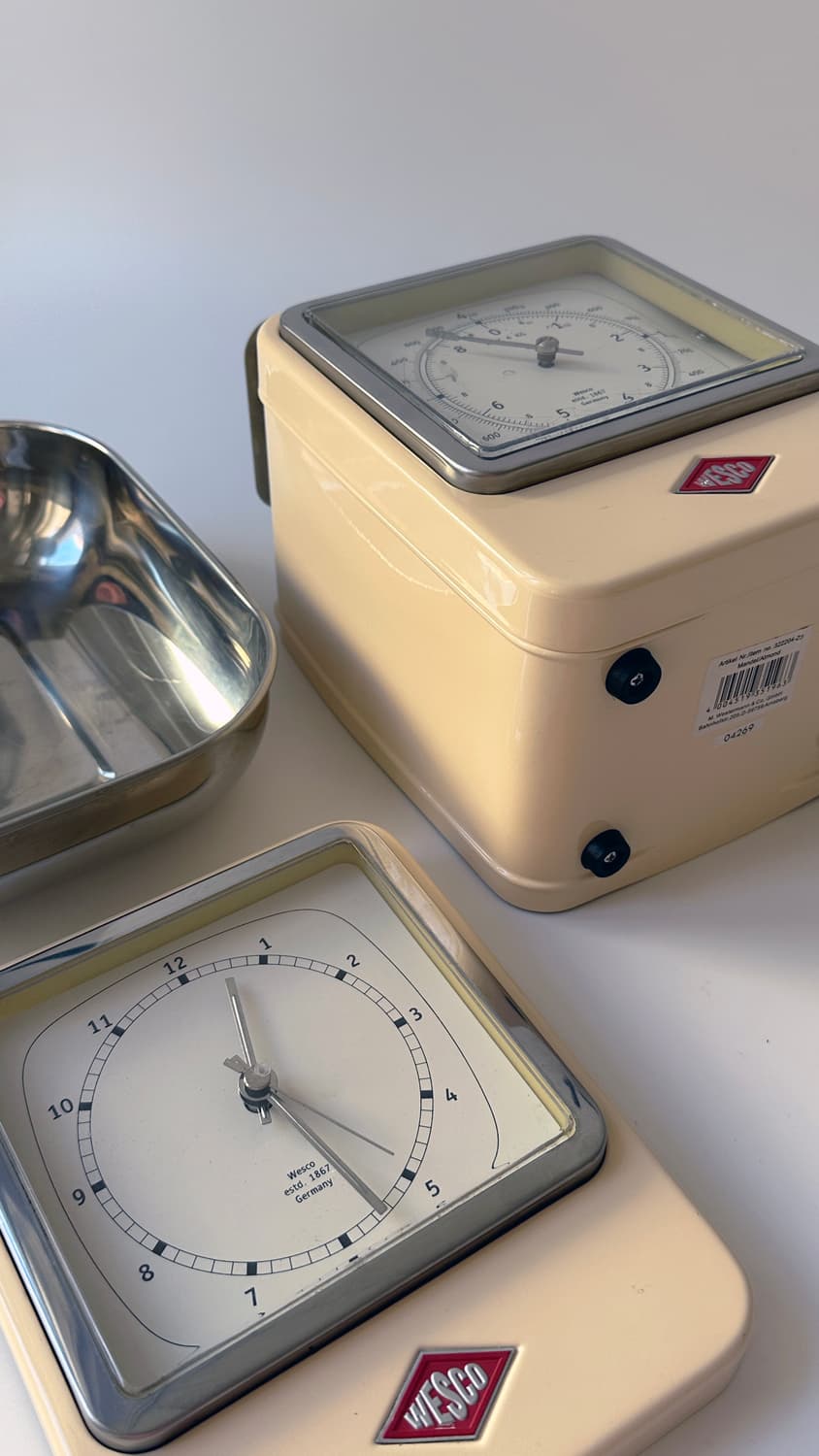 Vintage wesco kitchen scale & clock 상품이미지5