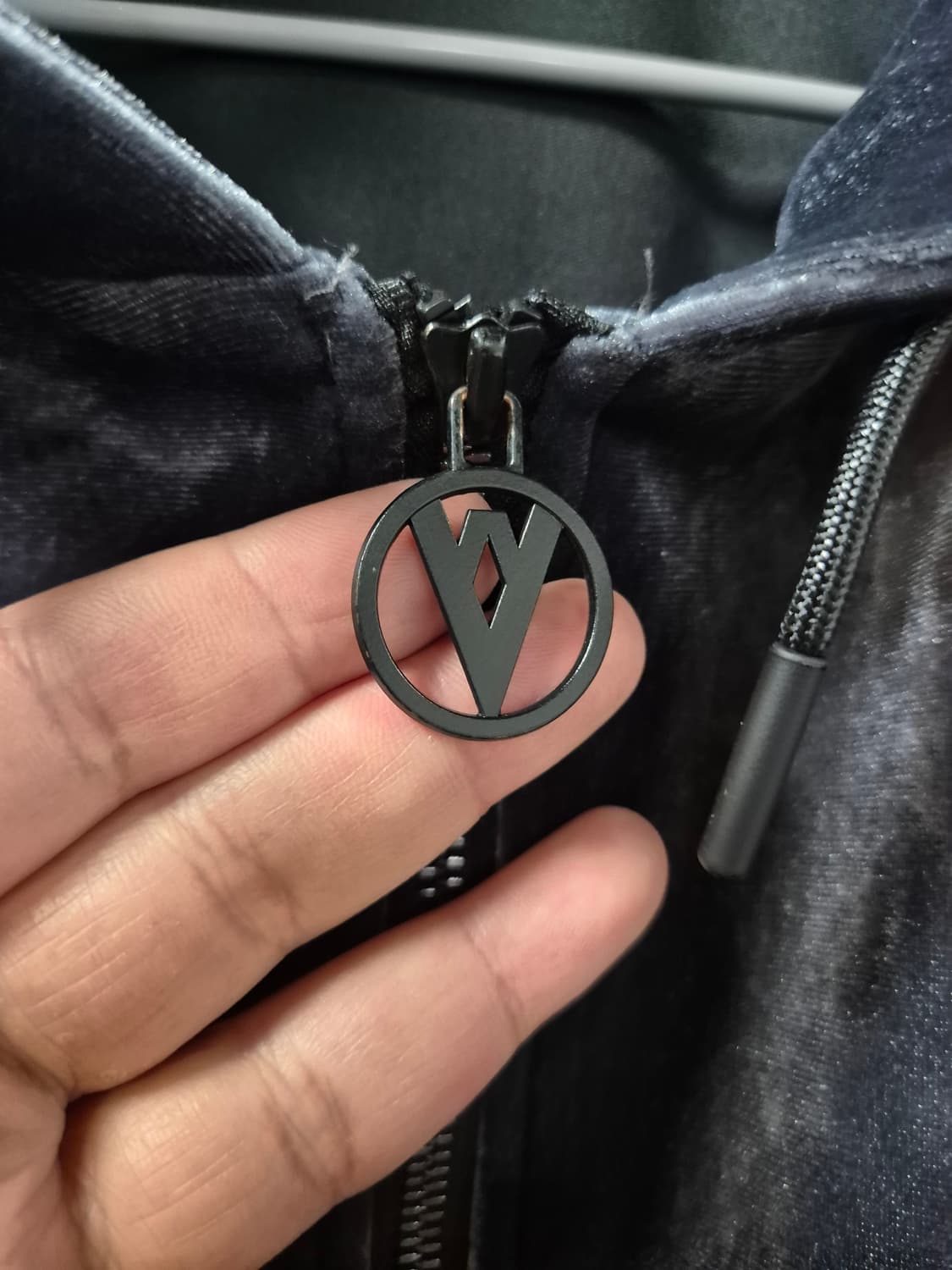 *무료배송*라이프워크 벨벳 후드집업 차콜 프리시이즈 (상태A급) 상품이미지4