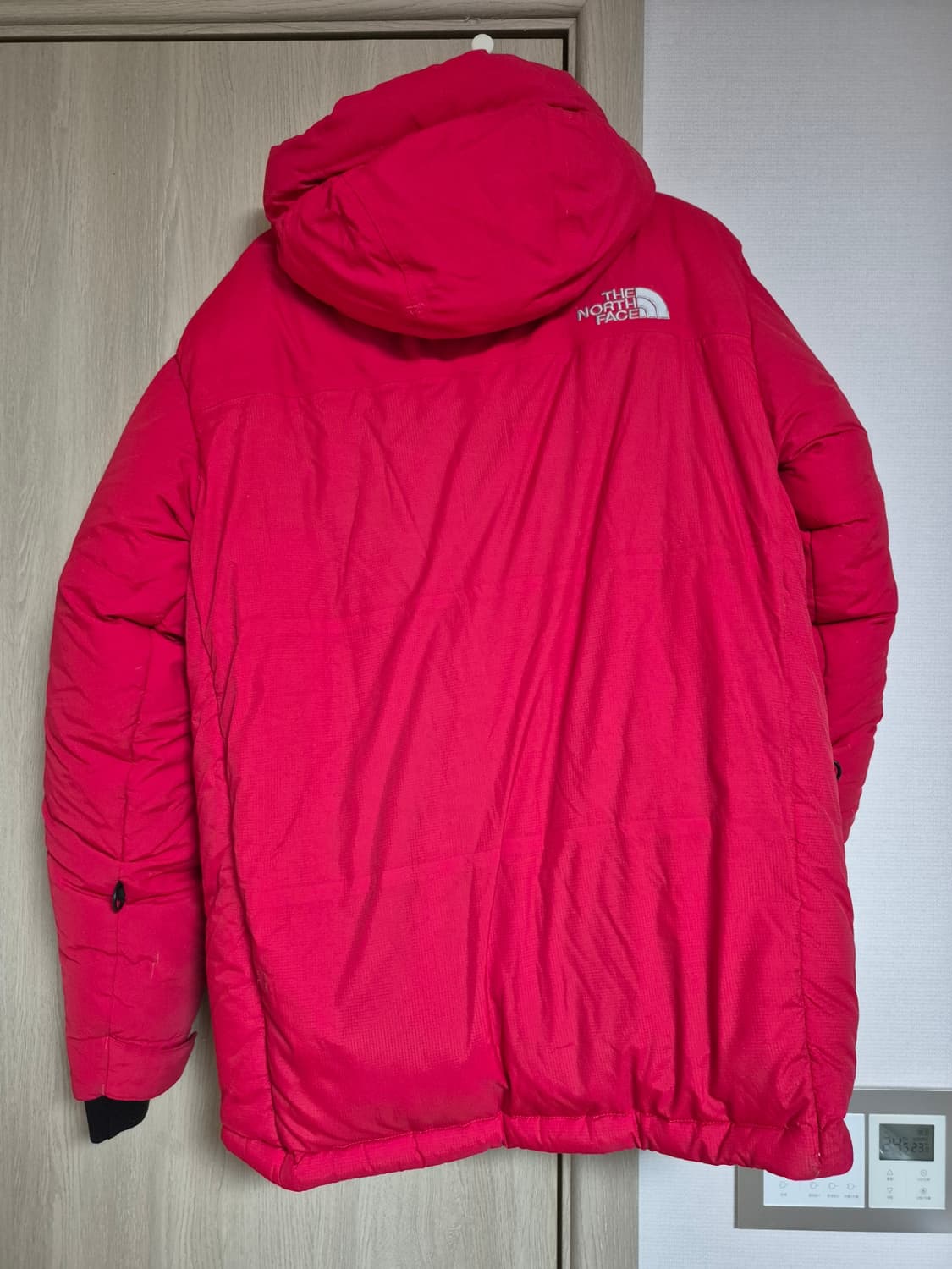 노스페이스 정품 폴라 구스 다운 구스패딩 95사이즈 팝니다 상품이미지2
