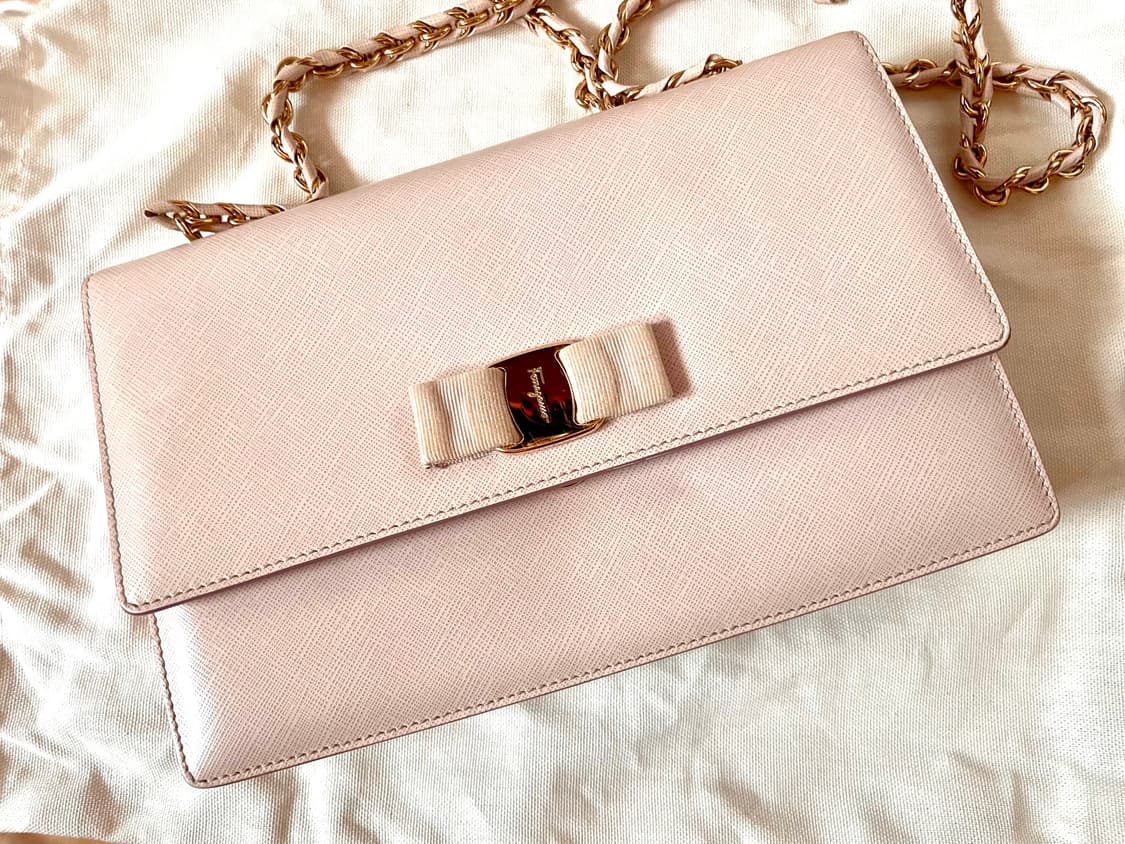 SALVATORE FERRAGAMO Chain Crossbody Bag 상품이미지1