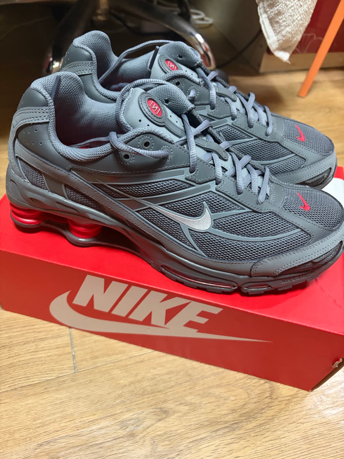 나이키 샥스 라이드2 290 상품이미지1