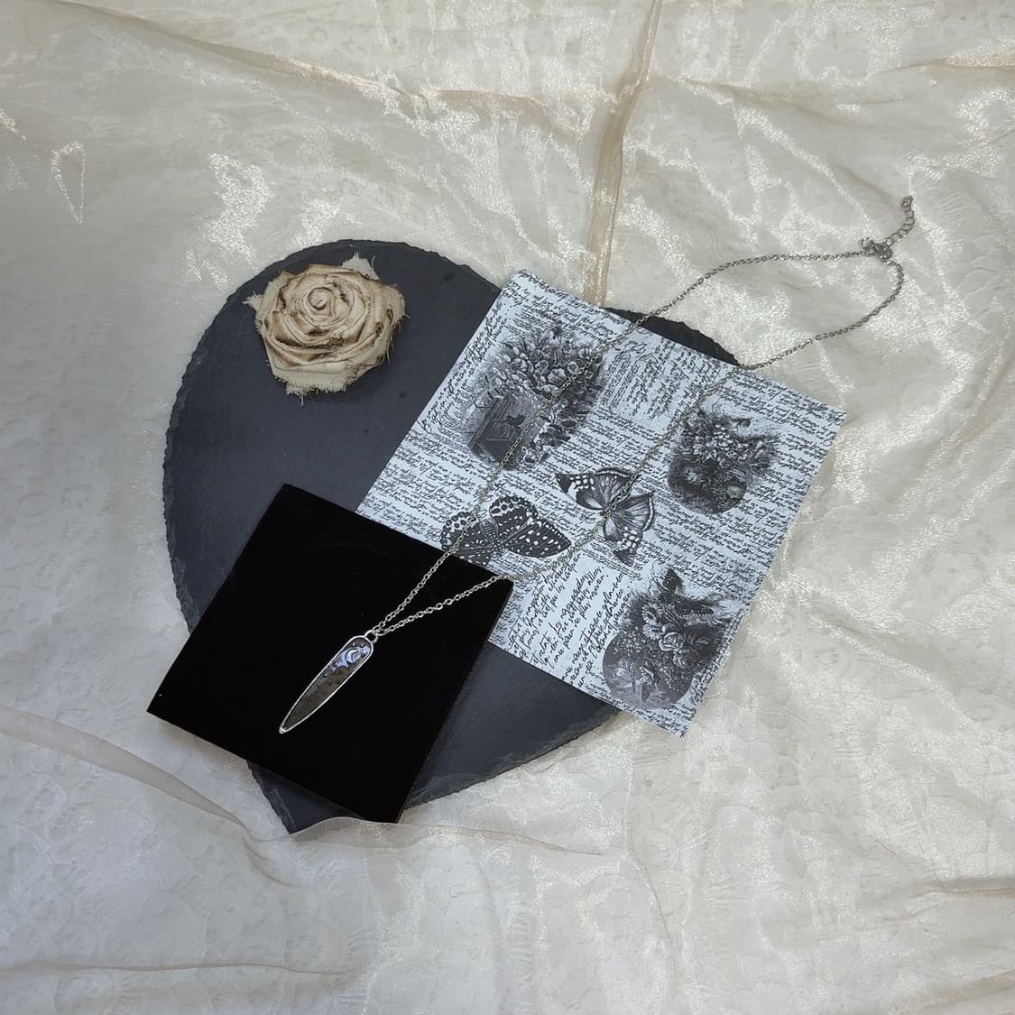 빈티지 에나멜 달 매미 양면착용 목걸이 상품이미지3