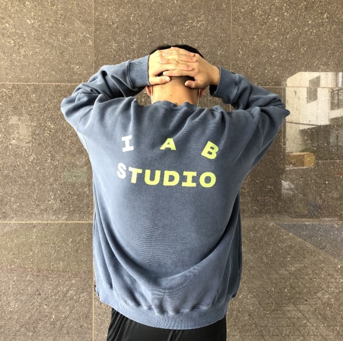 아이앱 스튜디오 피그먼트 스웻 맨투맨 황금M사이즈 상품이미지7