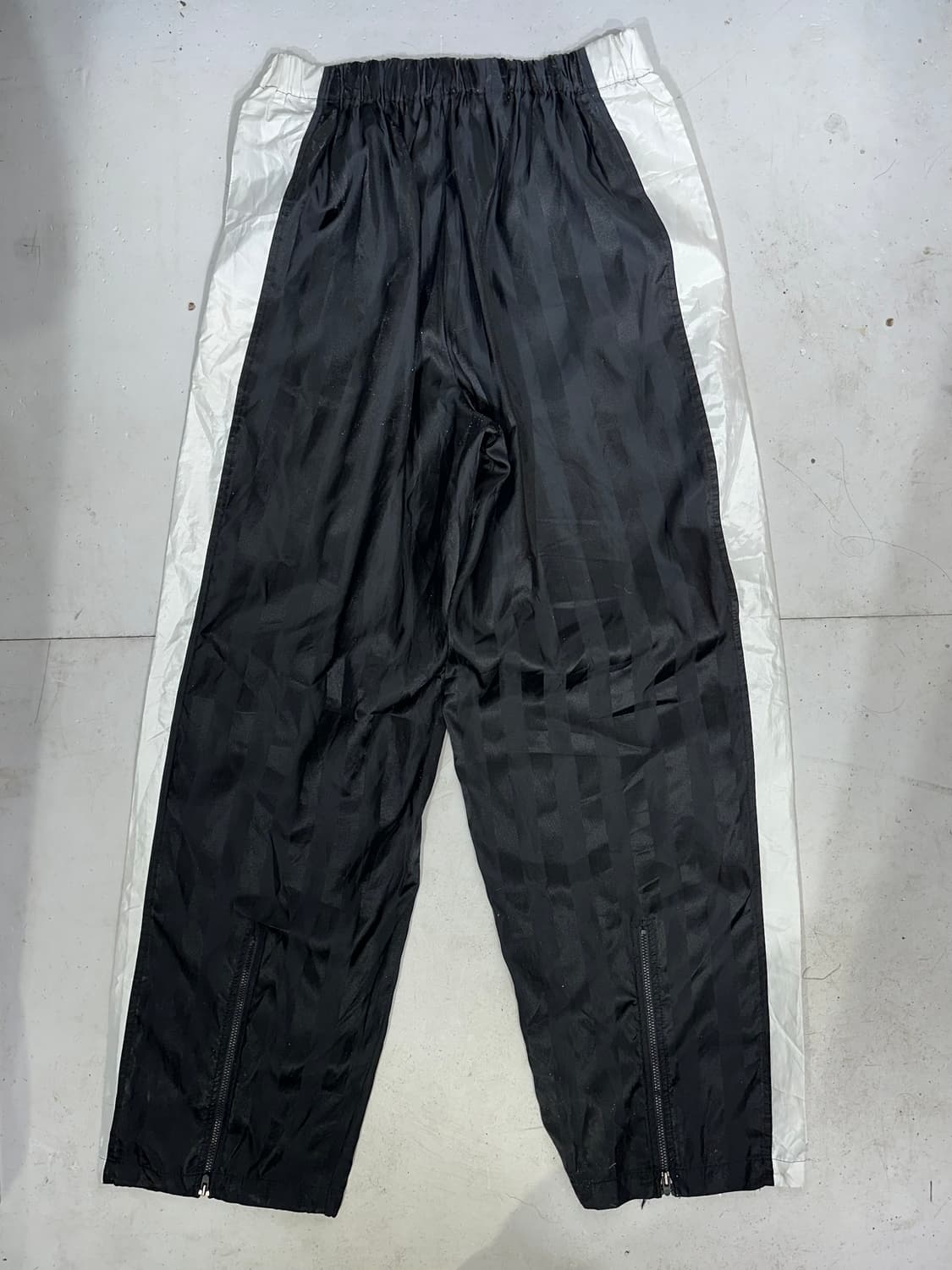 푸마 블랙 와이드 화이트 사이드 라인 트랙 팬츠 추리닝 바지 L 상품이미지5