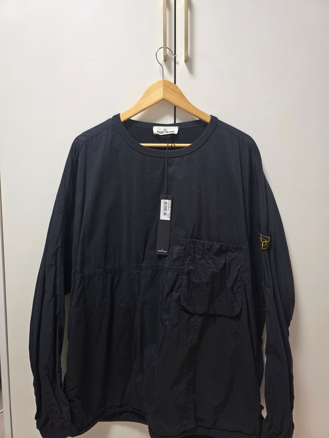 스톤아일랜드 21FW 나슬란 라이트 크루넥 오버셔츠 블랙 [XL] 상품이미지1