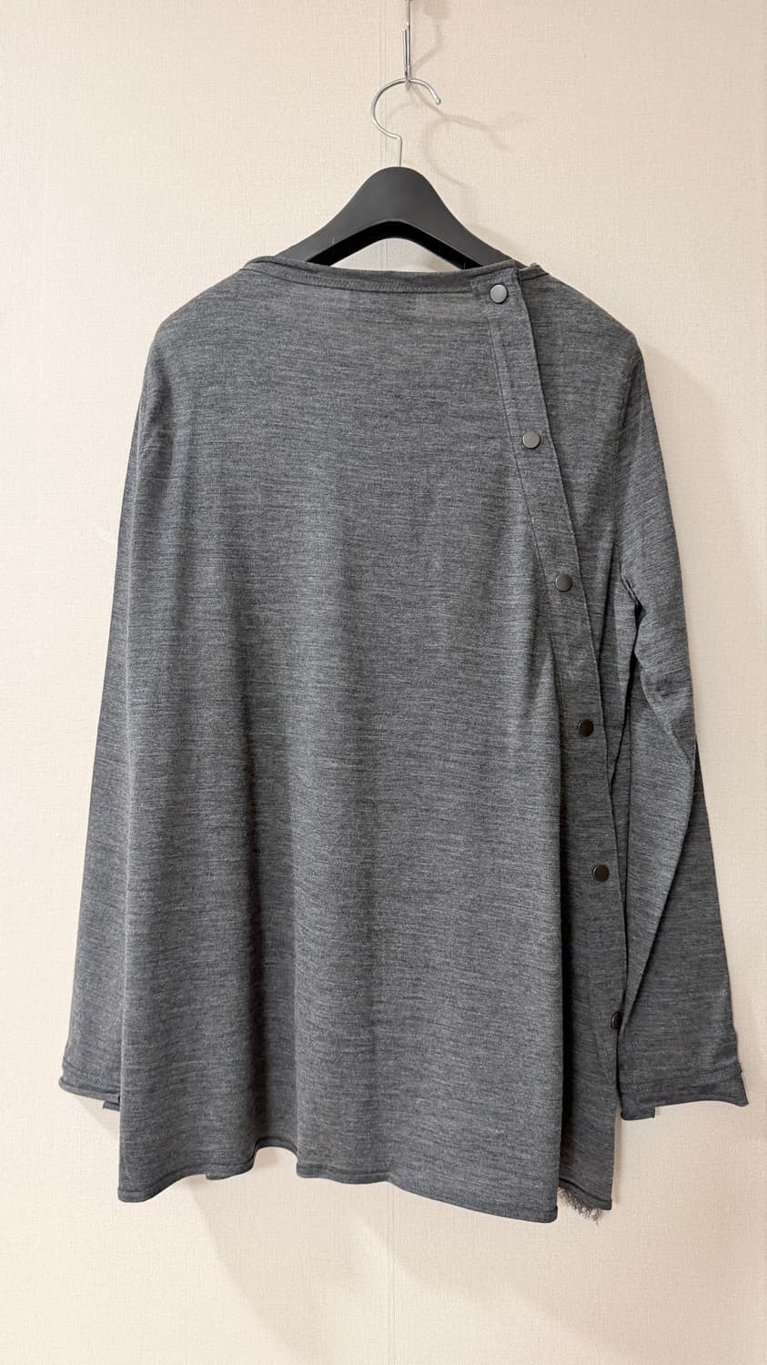 한섬 랑방 컬렉션 LANVIN 사선 슬릿 버튼 티셔츠M 구매가 38만 상품이미지3