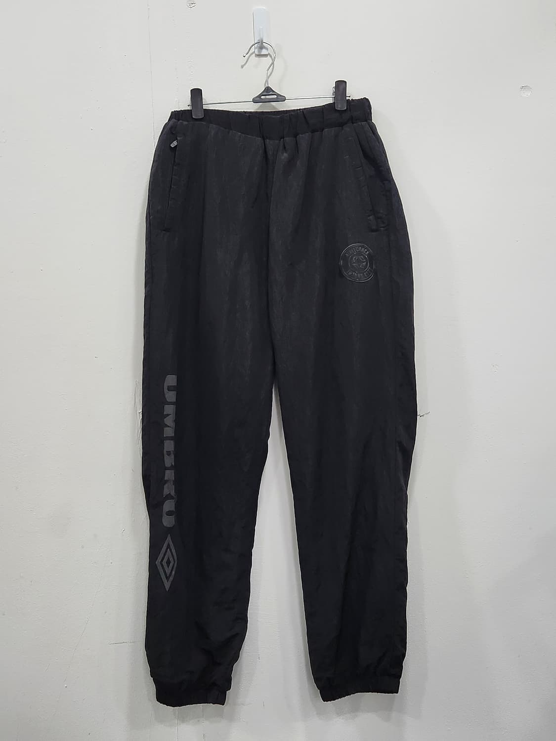 엄브로 니벨크랙 트레이닝 조거팬츠 M 블랙 상품이미지1