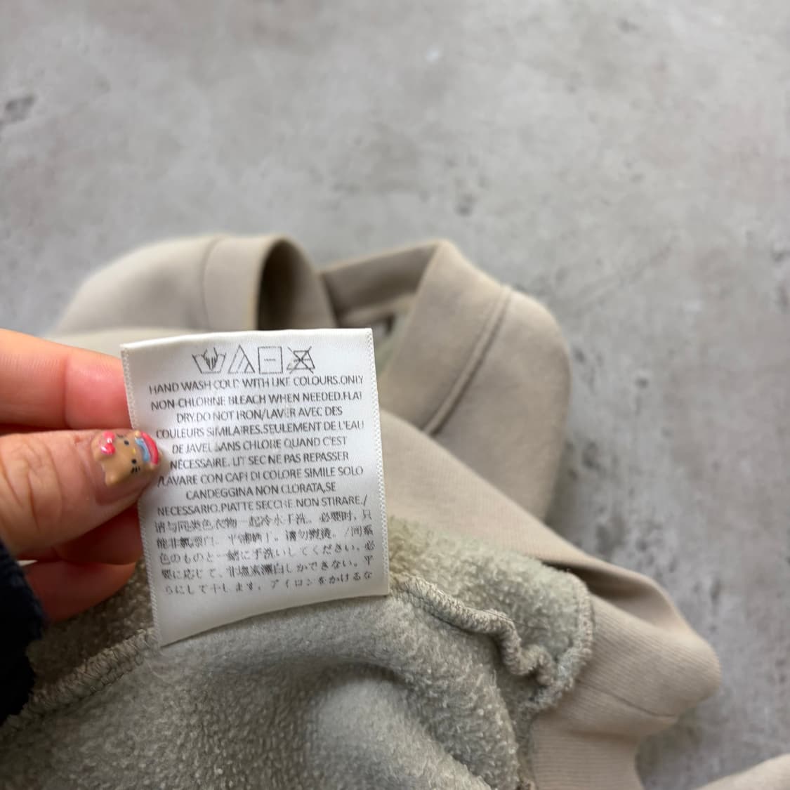 에센셜 맨투맨[1990] 상품이미지9