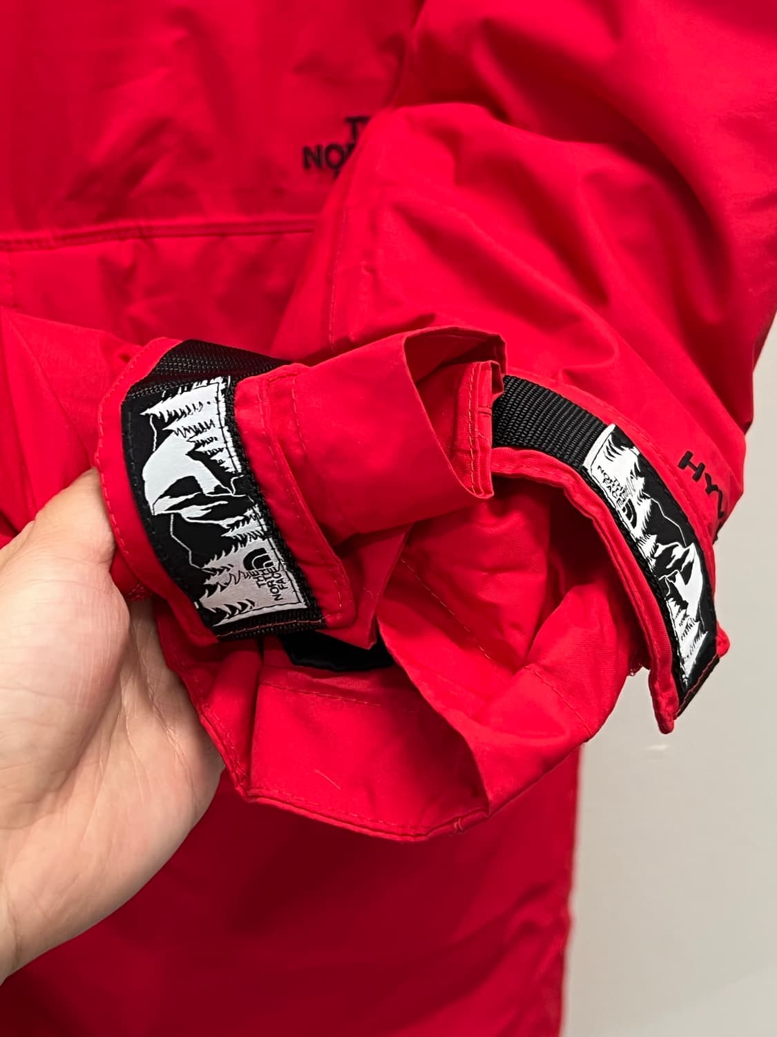 (105) 노스페이스 우먼스 모니카 방수 바람막이  레드 (내피 경량) 상품이미지5
