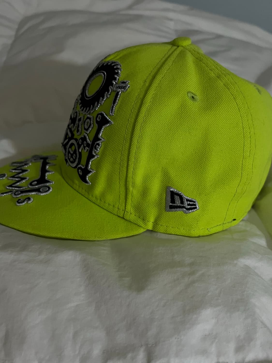 겐조 뉴에라 콜라보 스냅백 사이즈7 1/2  상품이미지4