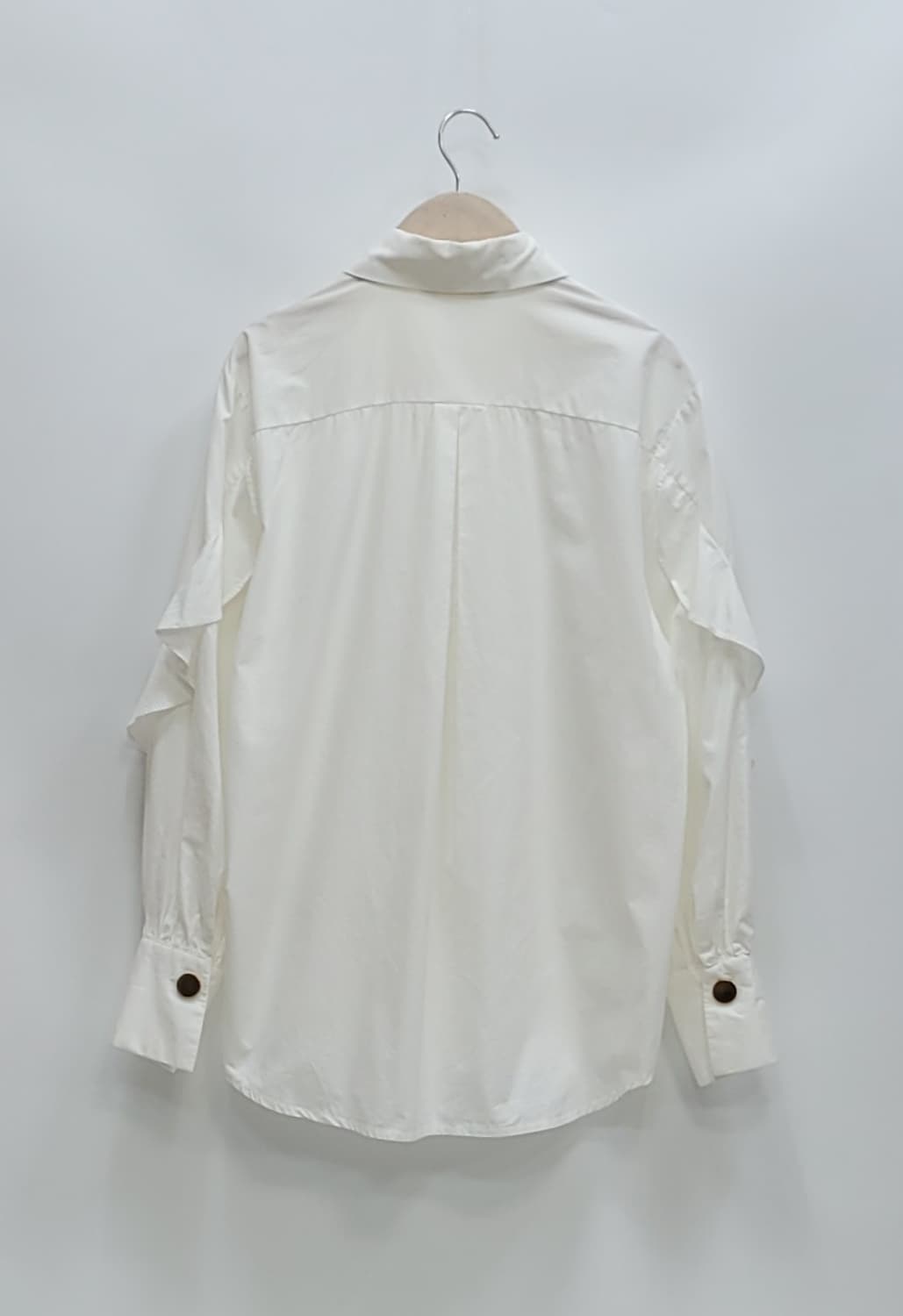 EGOIST 에고이스트 프릴 블라우스 셔츠 / 여 FREE 화이트
 상품이미지2