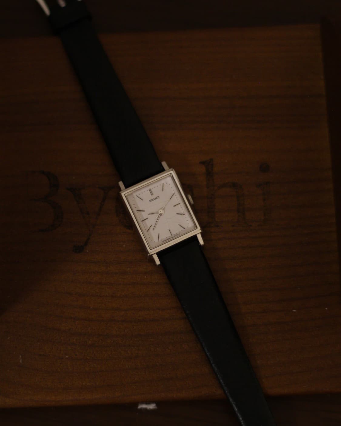 ​[Seiko] 세이코 미니멀 스퀘어 실버 여성용 시계 상품이미지1
