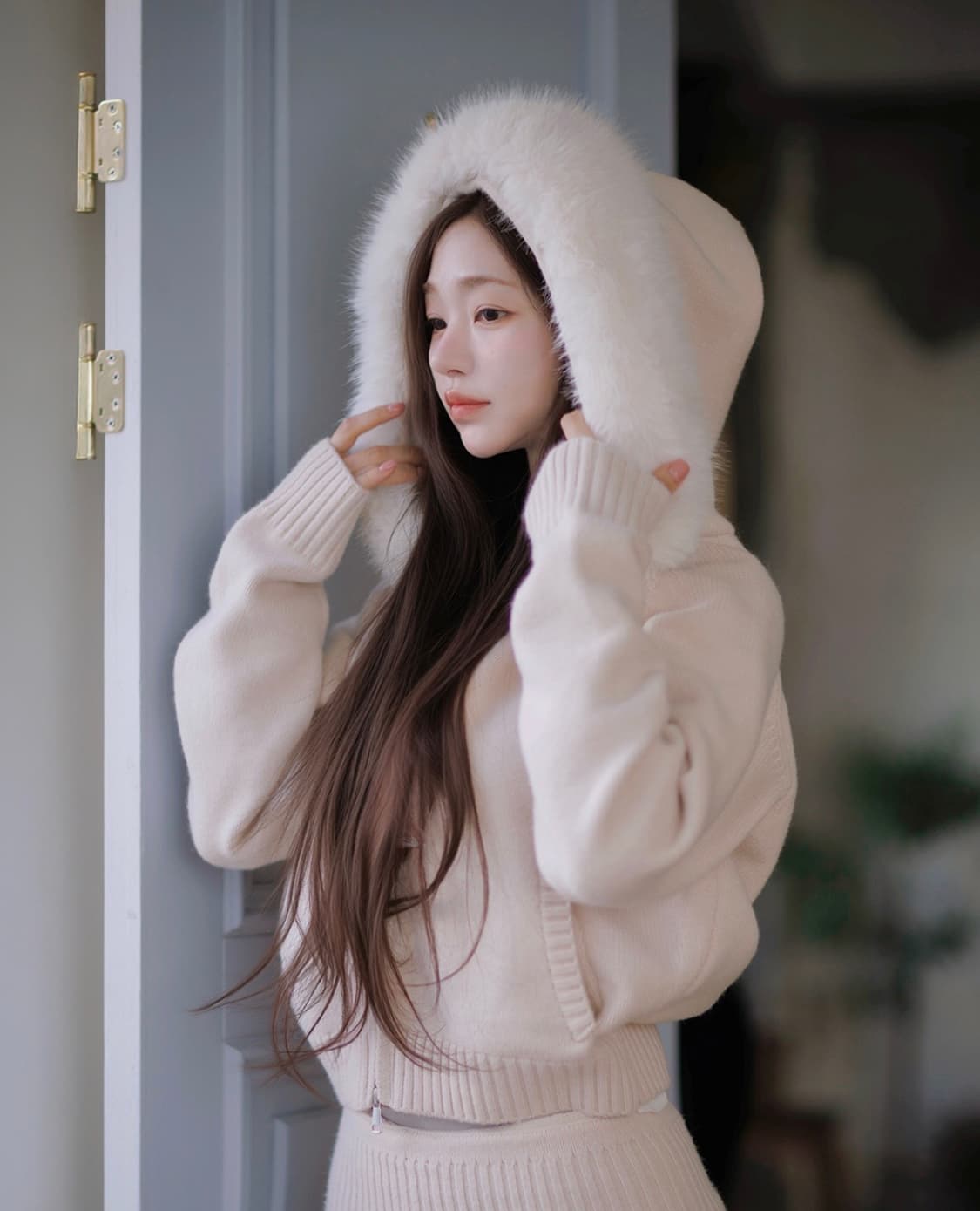 카인다미 퍼 니트 후드 집업 상품이미지3