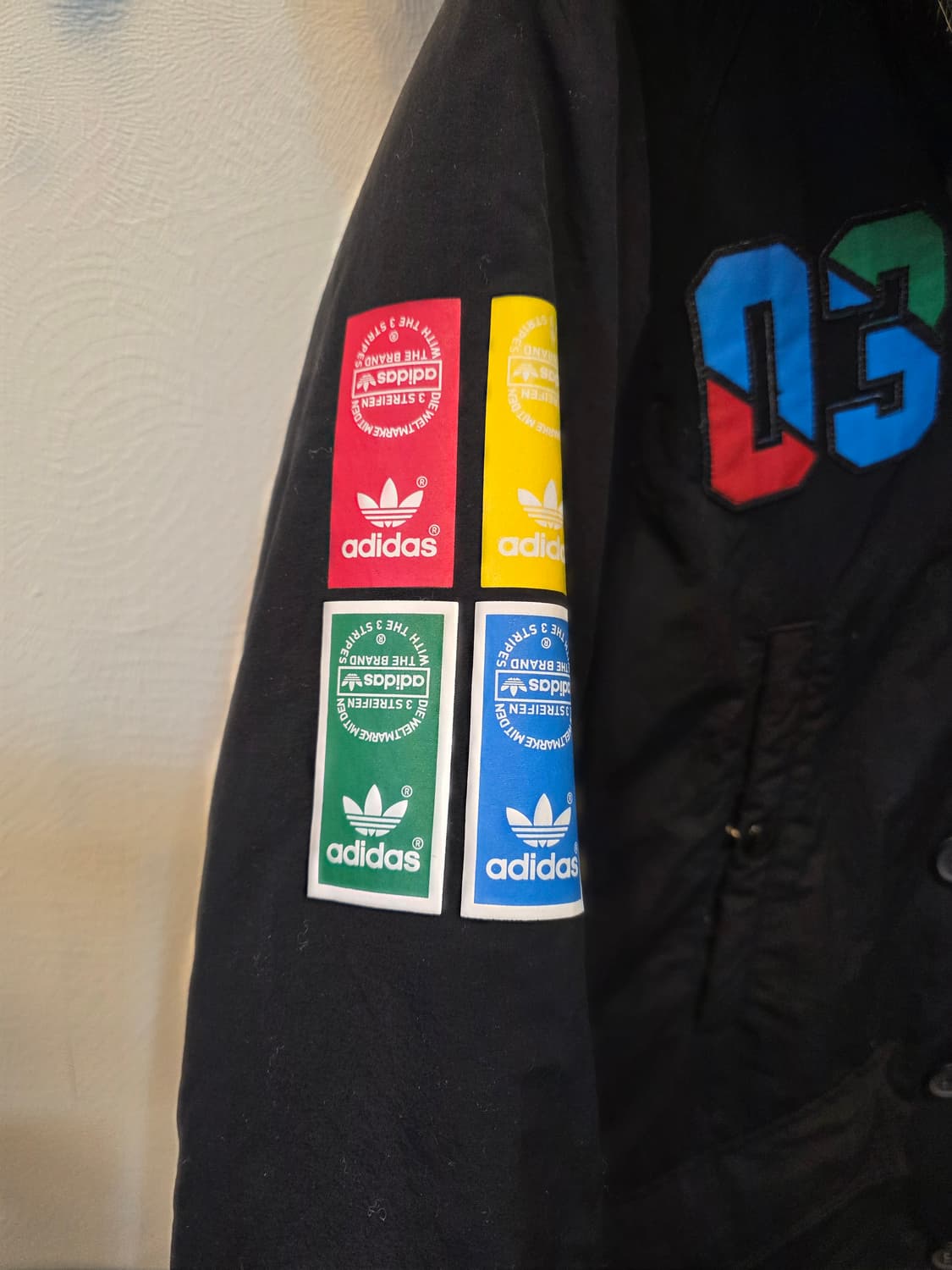 아디다스 덕다운 후드야상패딩 085사이즈 상품이미지4