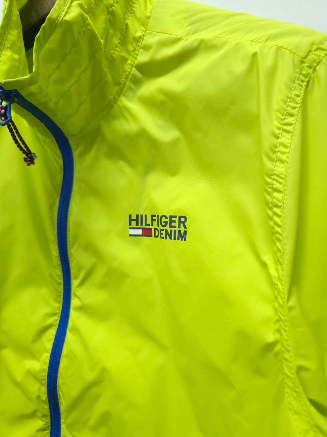 타미힐피거 경량 바람막이 자켓 ( 100~105 ) 상품이미지3