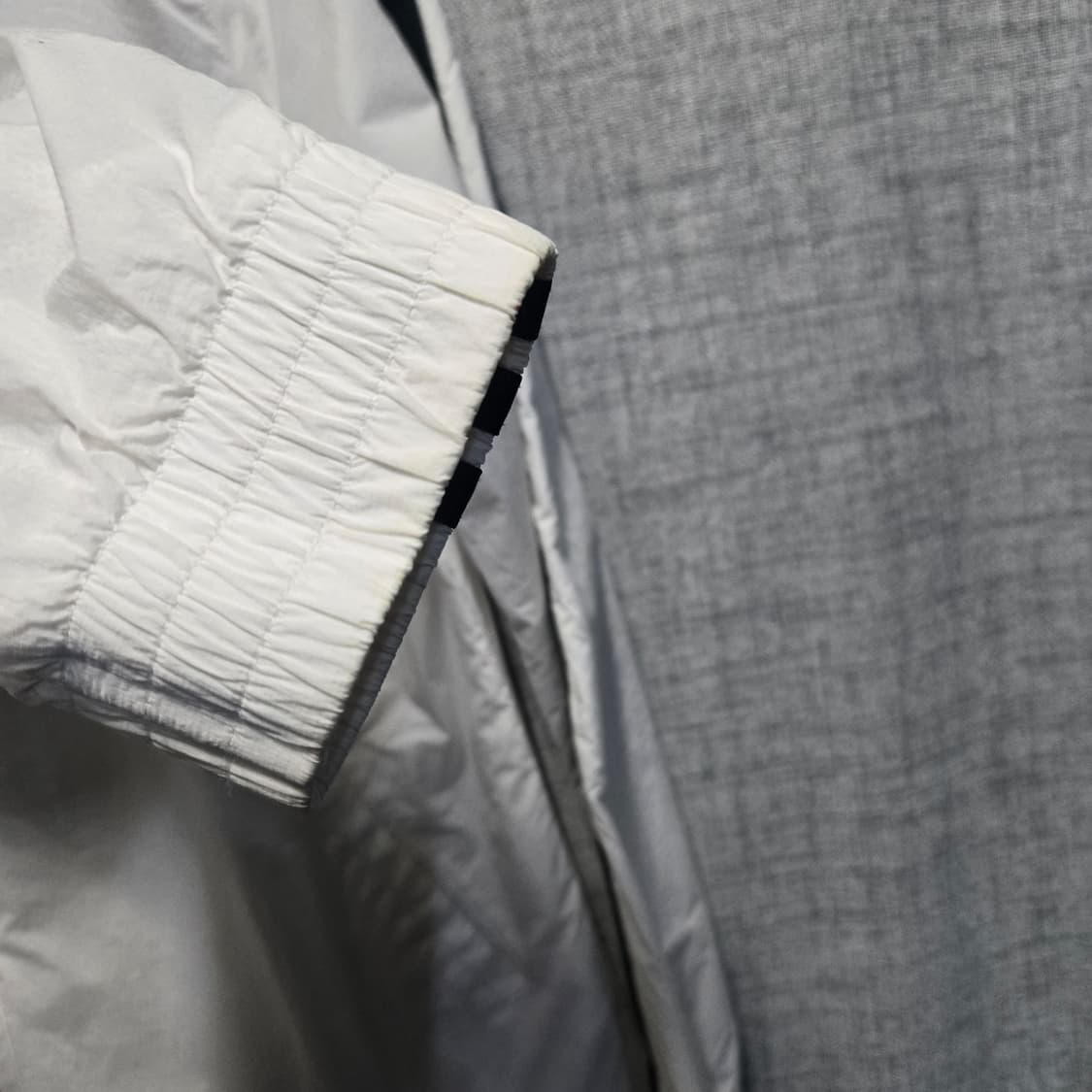 아디다스 여성 삼선 트랙탑 후드 바람막이  상품이미지4