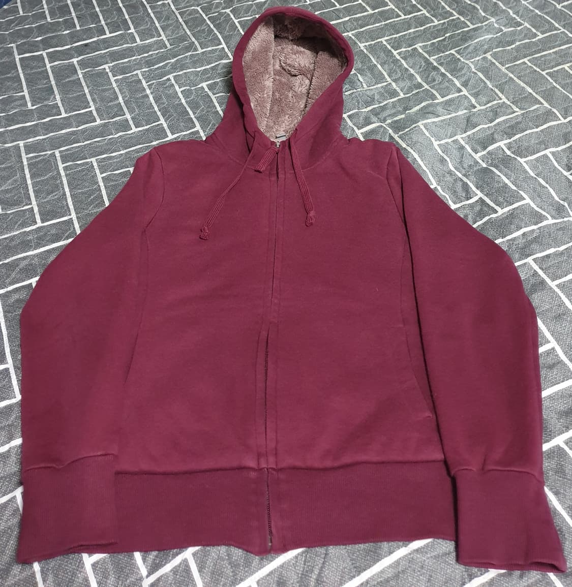 유니클로 보아털 후드짚업 버건디 (M) 상품이미지1