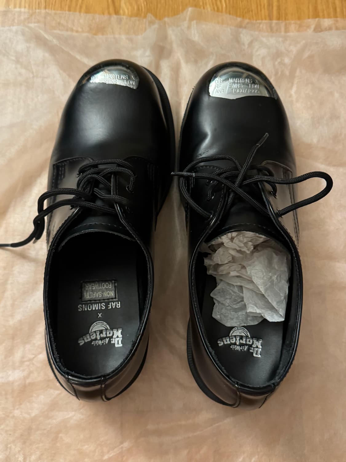 [41] 라프시몬스 닥터마틴 스틸토 블랙 상품이미지2