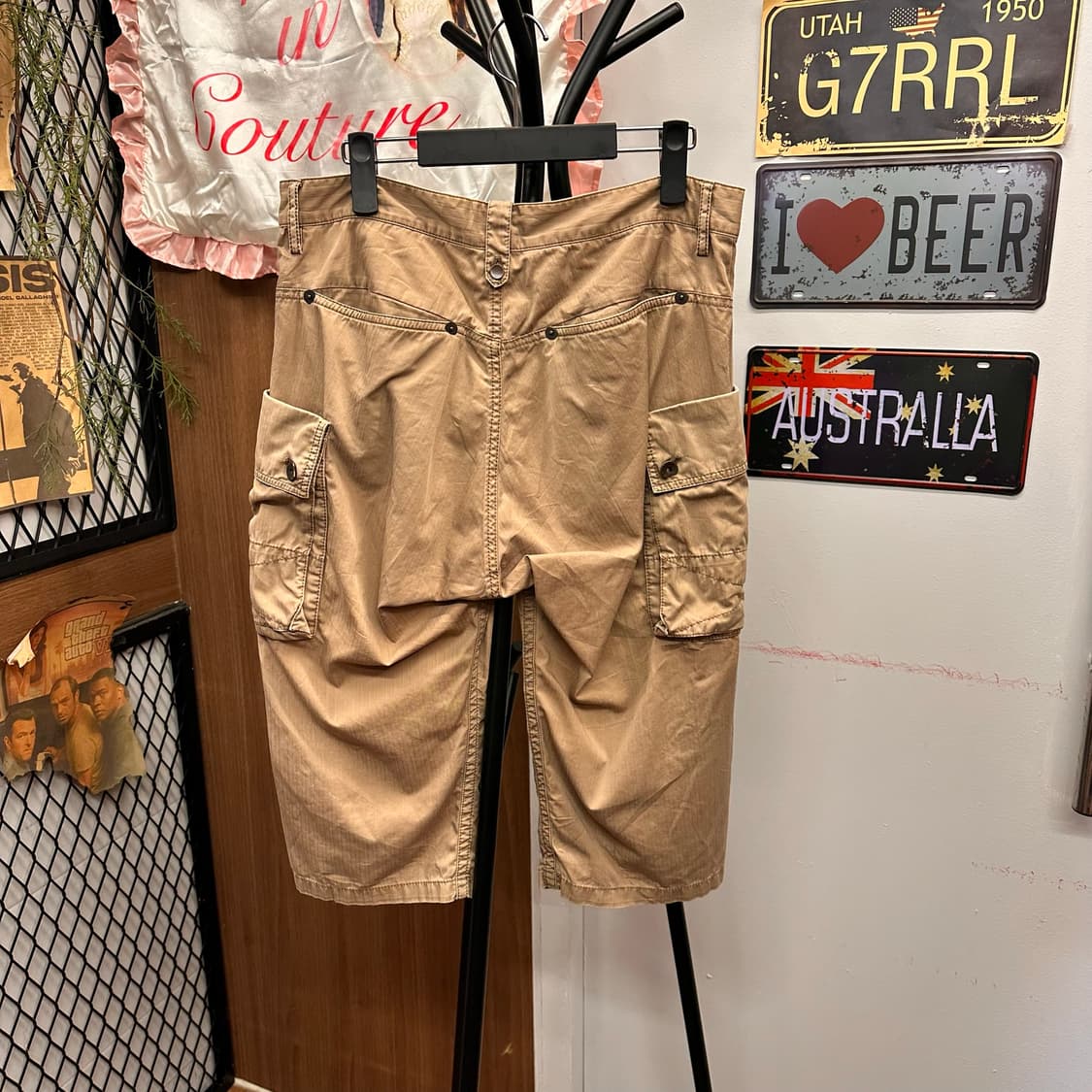 Beige Cargo Capri Pants  상품이미지2