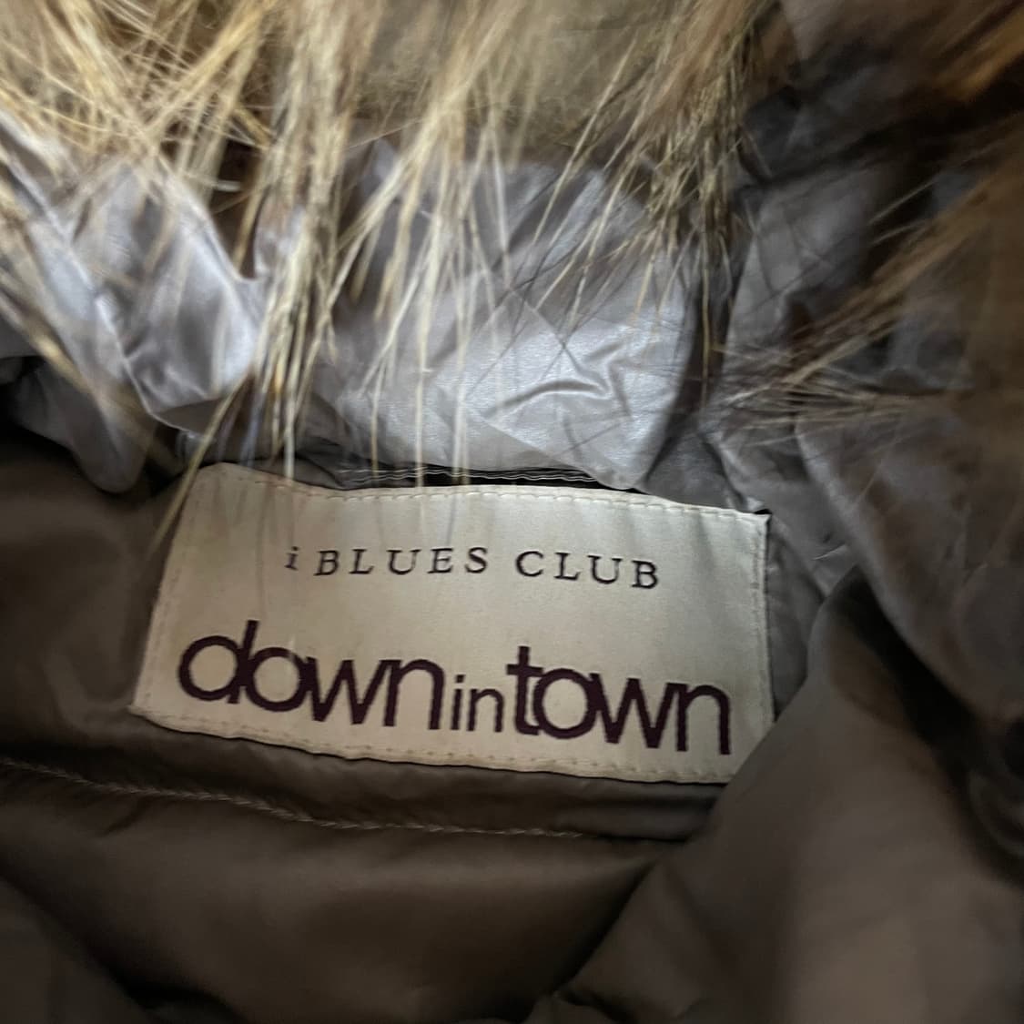 다운인타운 그레이 혼방 퍼 롱자켓 상품이미지4