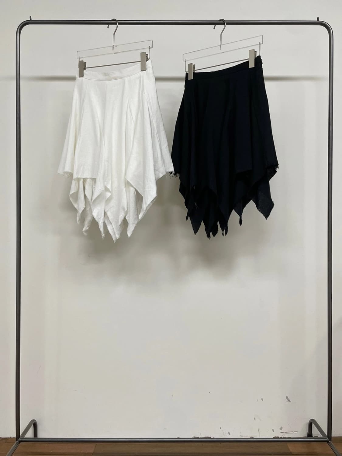 텍스처서울 charm skirt (Black) 새상품 상품이미지5