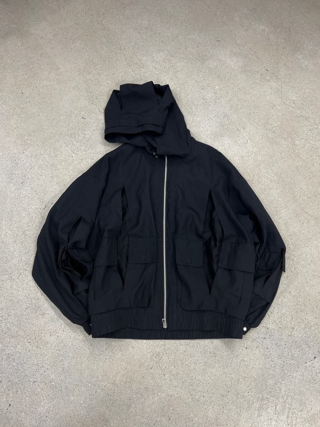 송지오옴므 24SS 멀티 슬릿 후드 점퍼 상품이미지2