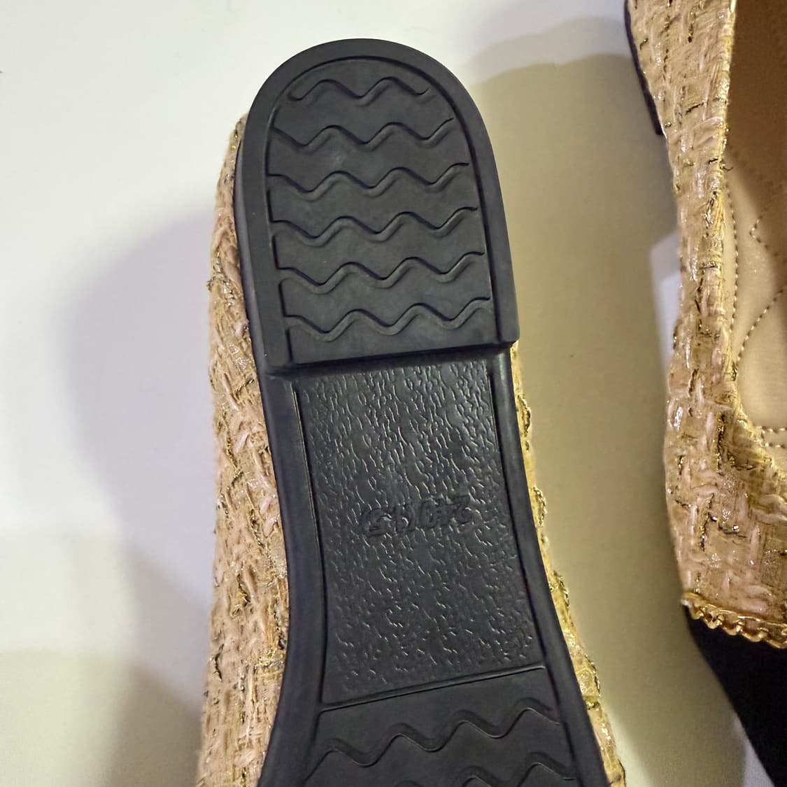 새상품 여자 트위드 플랫슈즈 240 상품이미지5