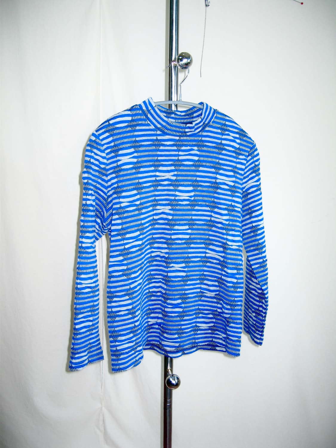 엠보싱 패턴 롱슬리브 (JPN) 상품이미지1