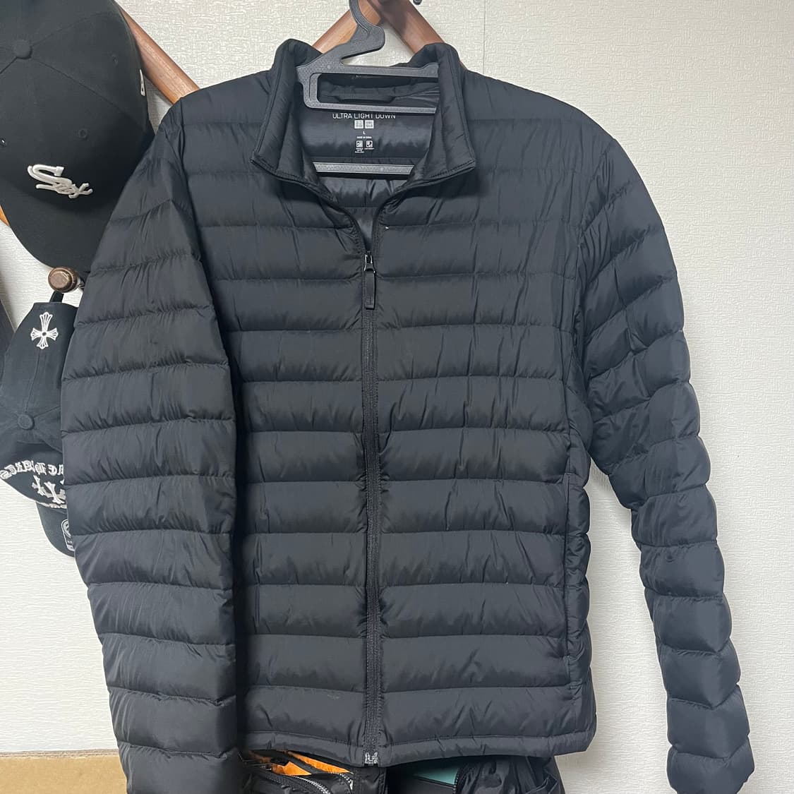 유니클로 울트라라이트다운 경량패딩 상품이미지1