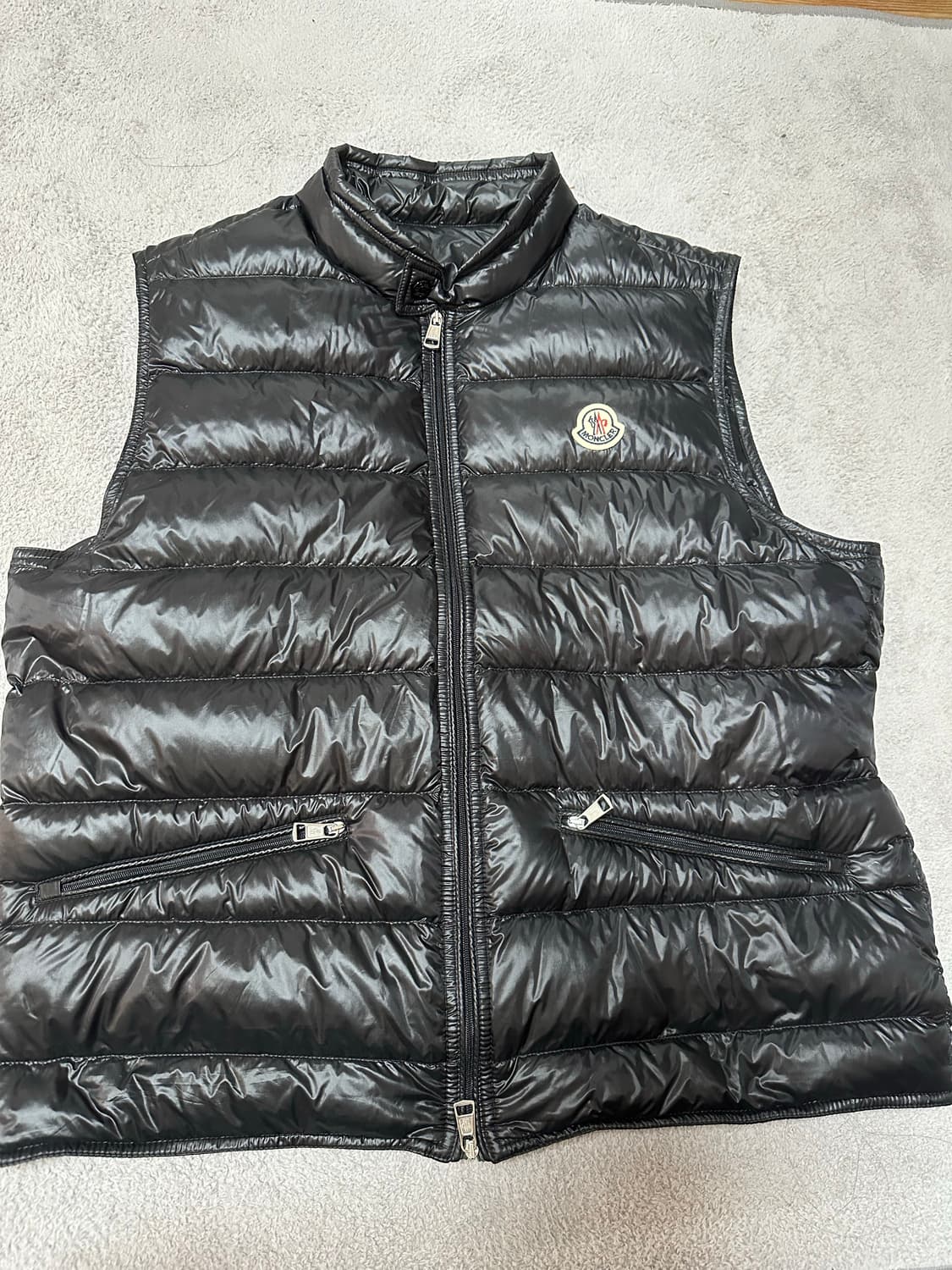 몽클레어 구이 조끼패딩 상품이미지1