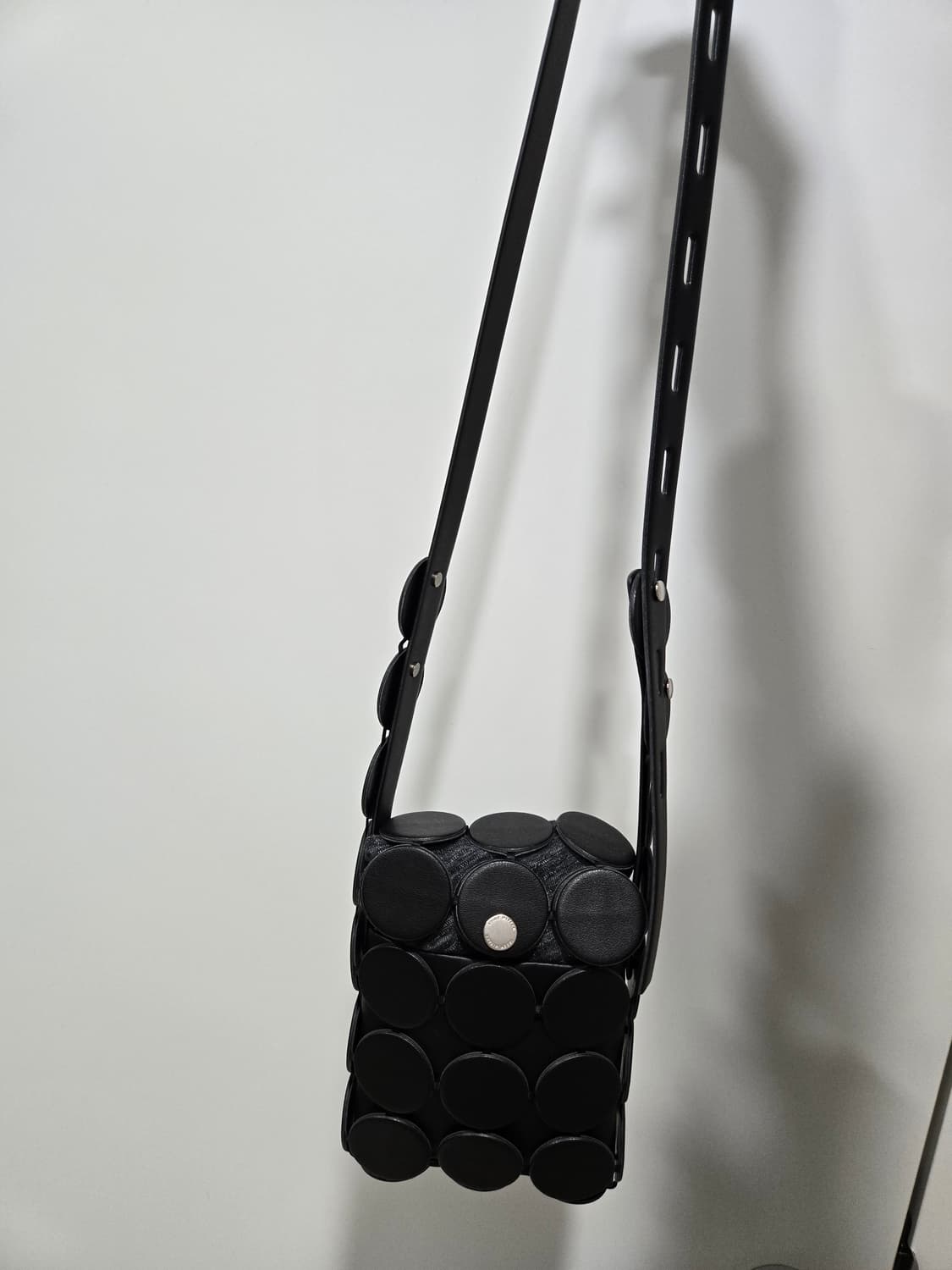 이세이미야케 미니크로스백 상품이미지4