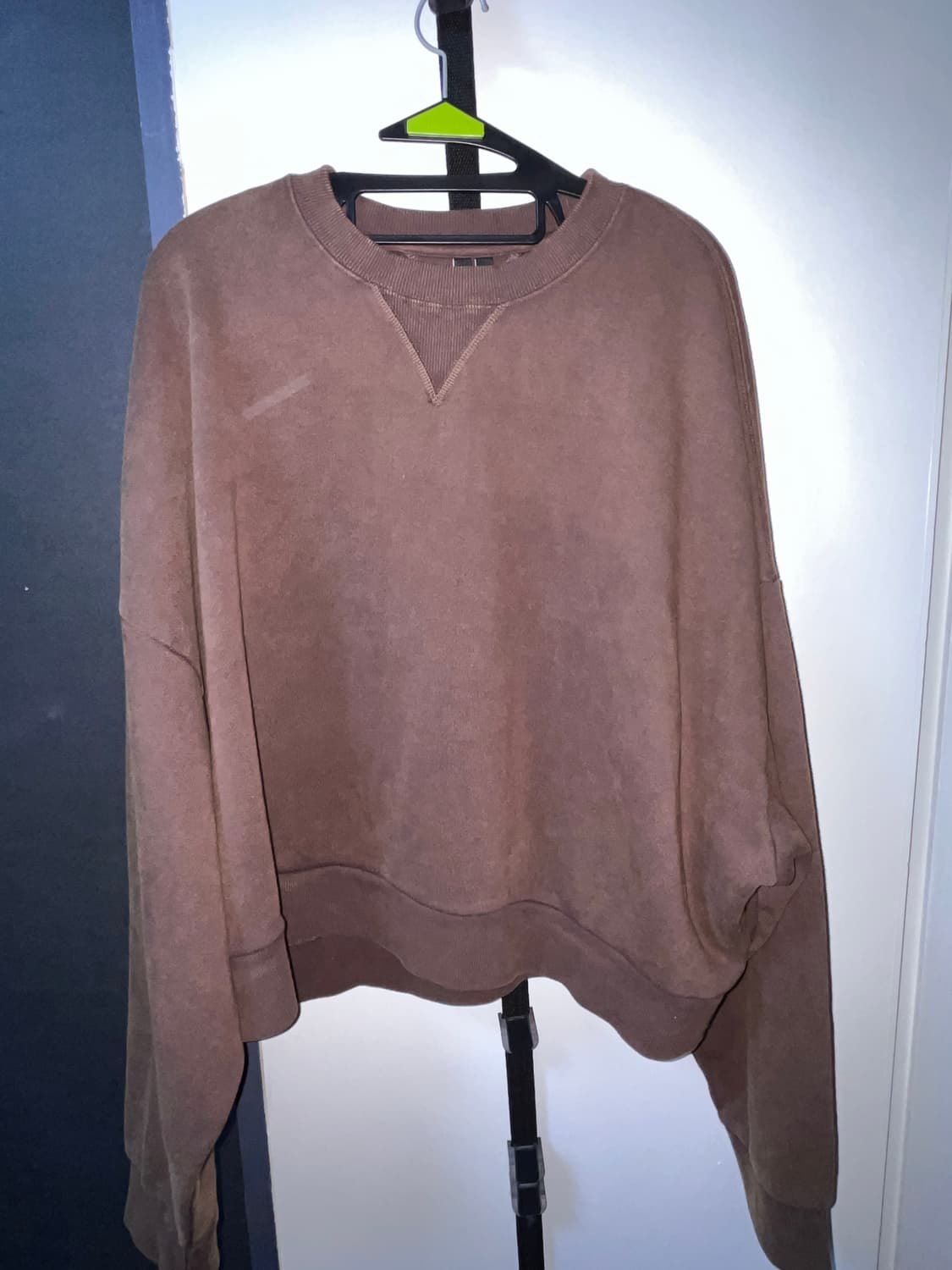 엔타이어스튜디오 크롭 스웻셔츠 상품이미지2