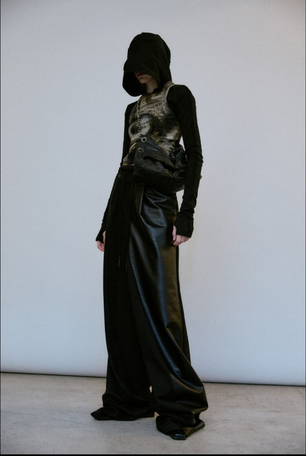 카르넷 아카이브 레더 스웨이드 팬츠 상품이미지1