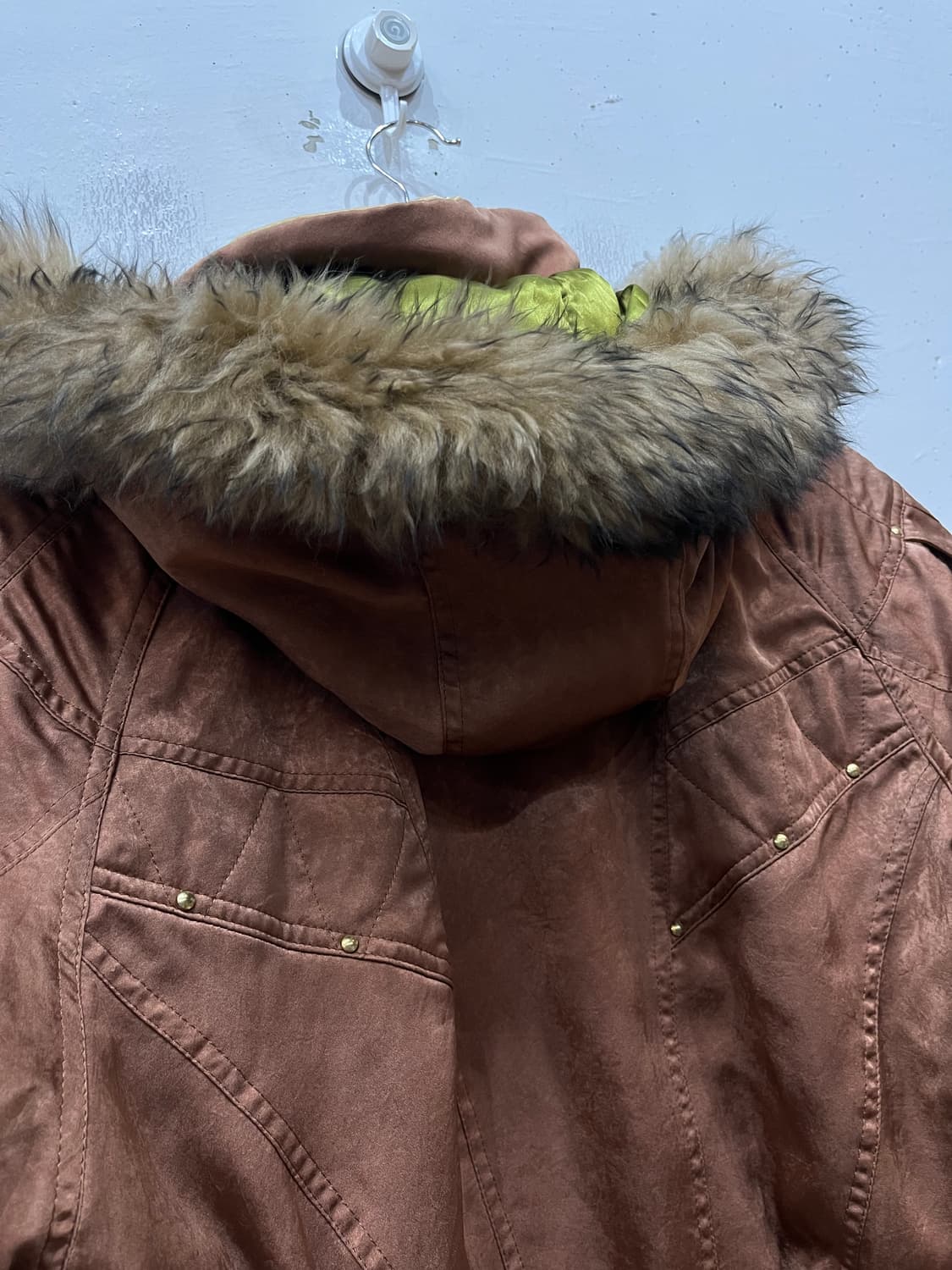 ELLESSE 엘레쎄 셔링 크롭 봄버자켓 우먼즈  상품이미지4