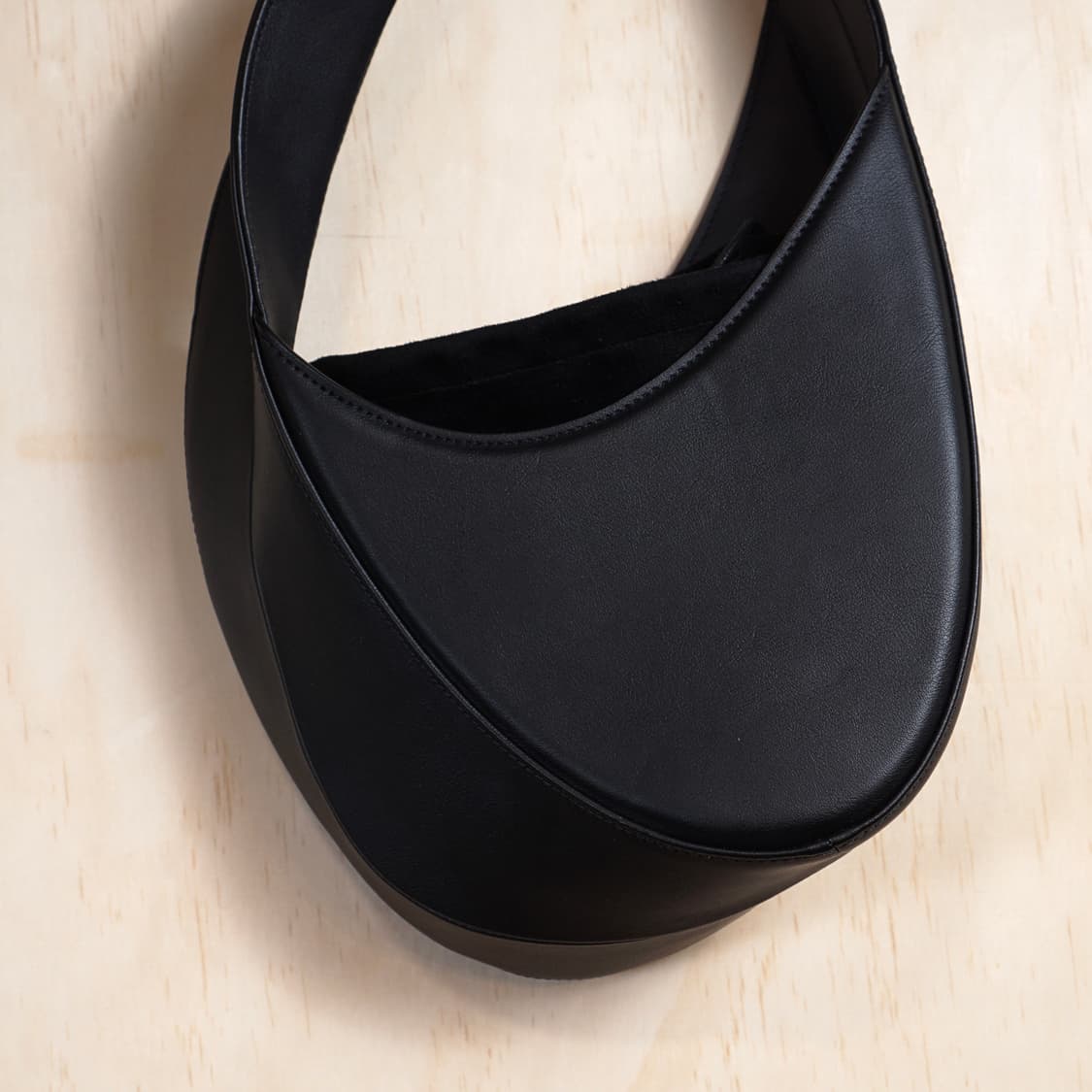 2728 Sac Eclipse 레더 토트백(정가 85만원) 상품이미지4