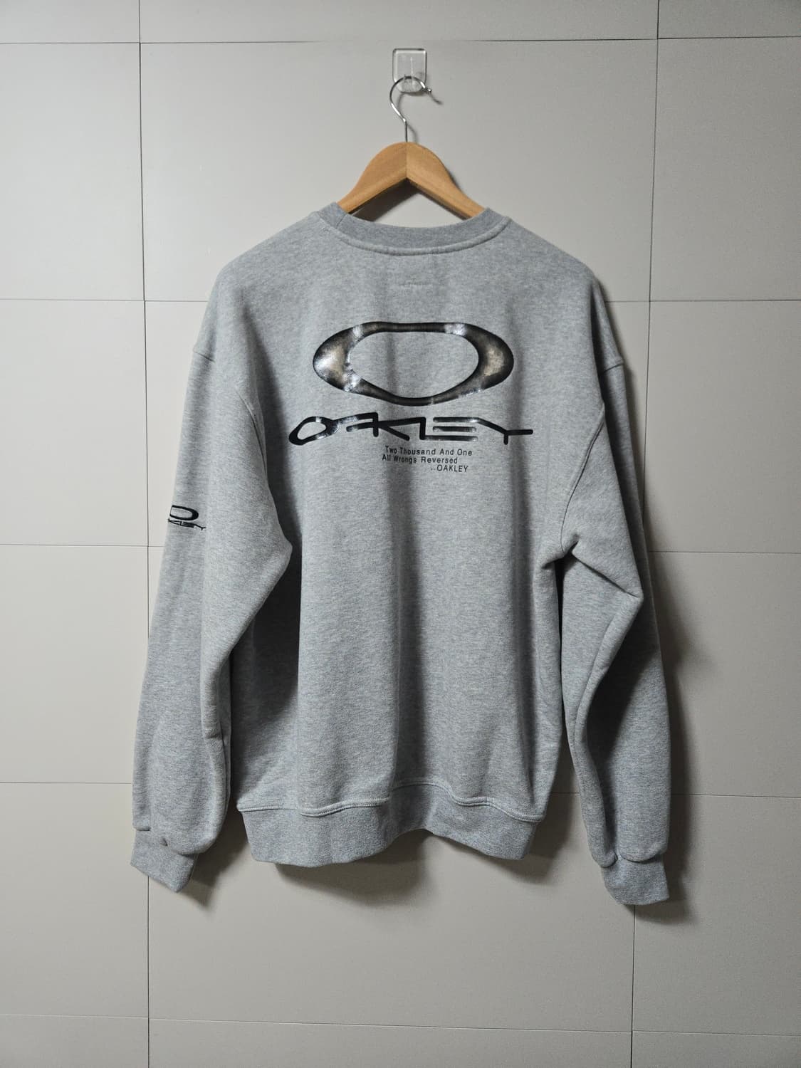 오클리 USA 아카이브 스웻 기모 맨투맨 표기 미국 L 국내 XL 상품이미지5