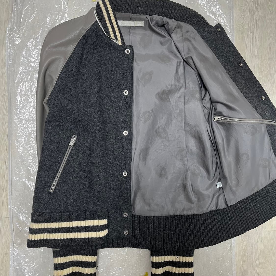 REDISUN VARSITY JACKET 상품이미지6