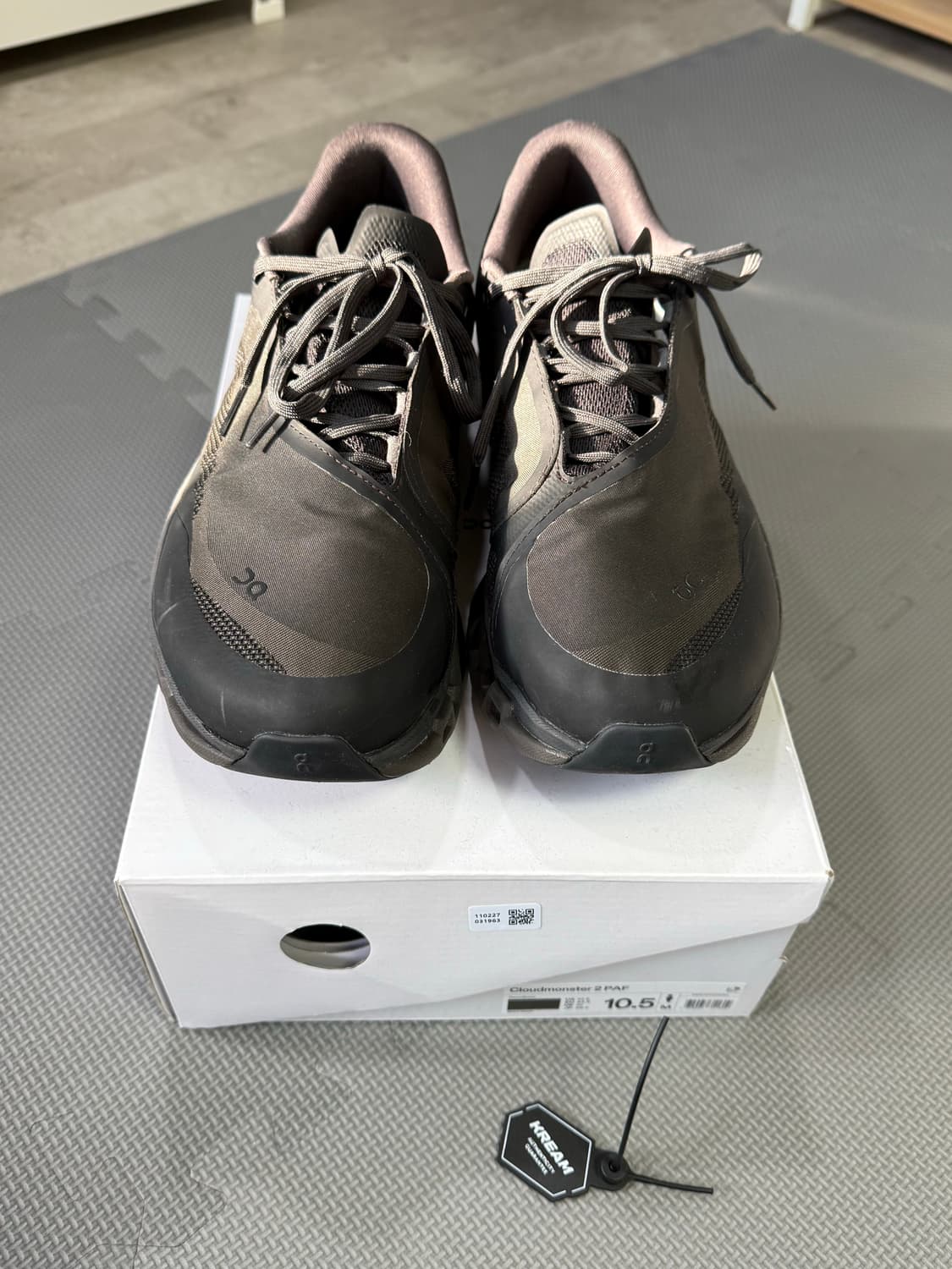 [285]온러닝 파프 쏜브라운 상품이미지8