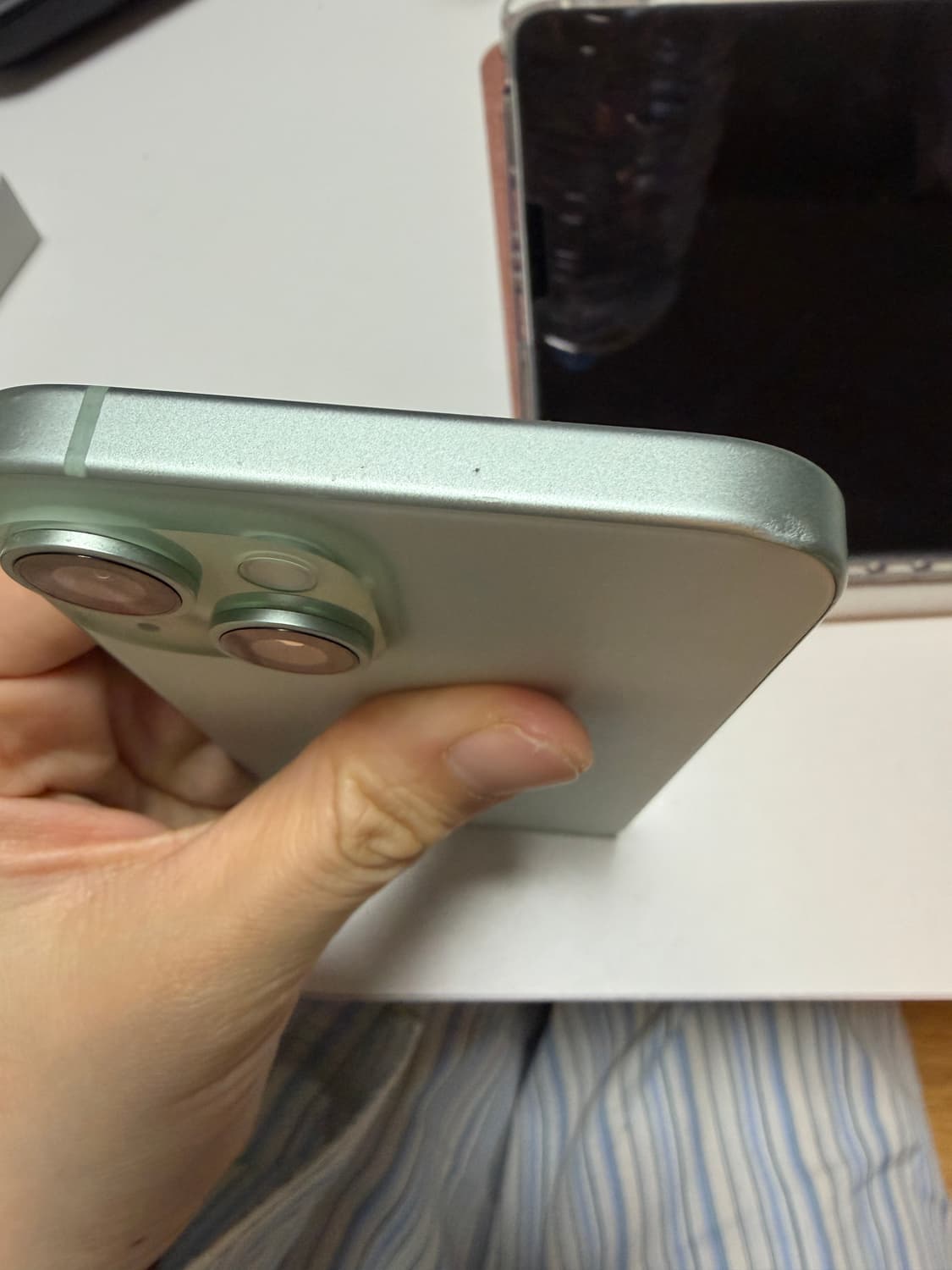 아이폰 15 그린 256 상품이미지6