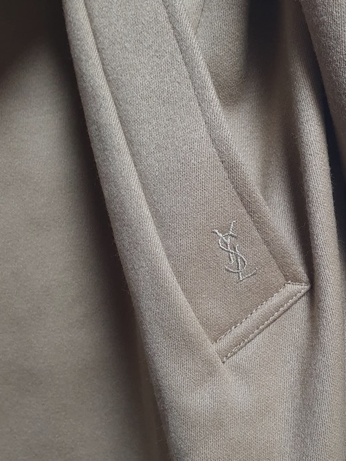 YSL 입생로랑 클래식 울 코트 샌드베이지 95 상품이미지6