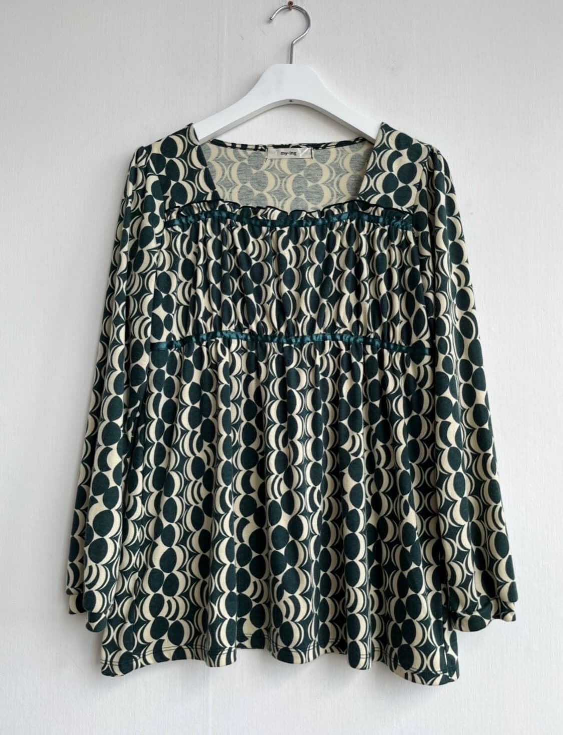 my-ing 딥그린 시그니처 패턴 블라우스 상품이미지2