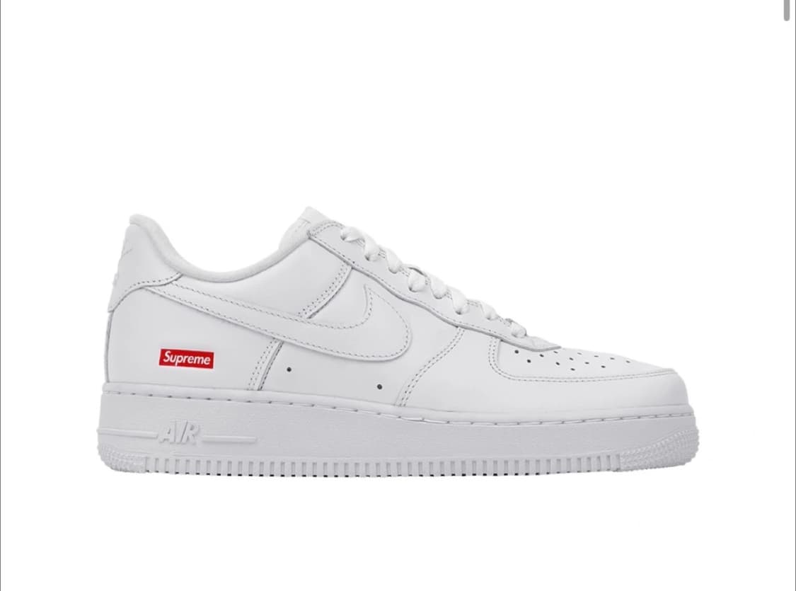 나이키 x 슈프림 에어포스 1 로우 화이트 250 상품이미지1
