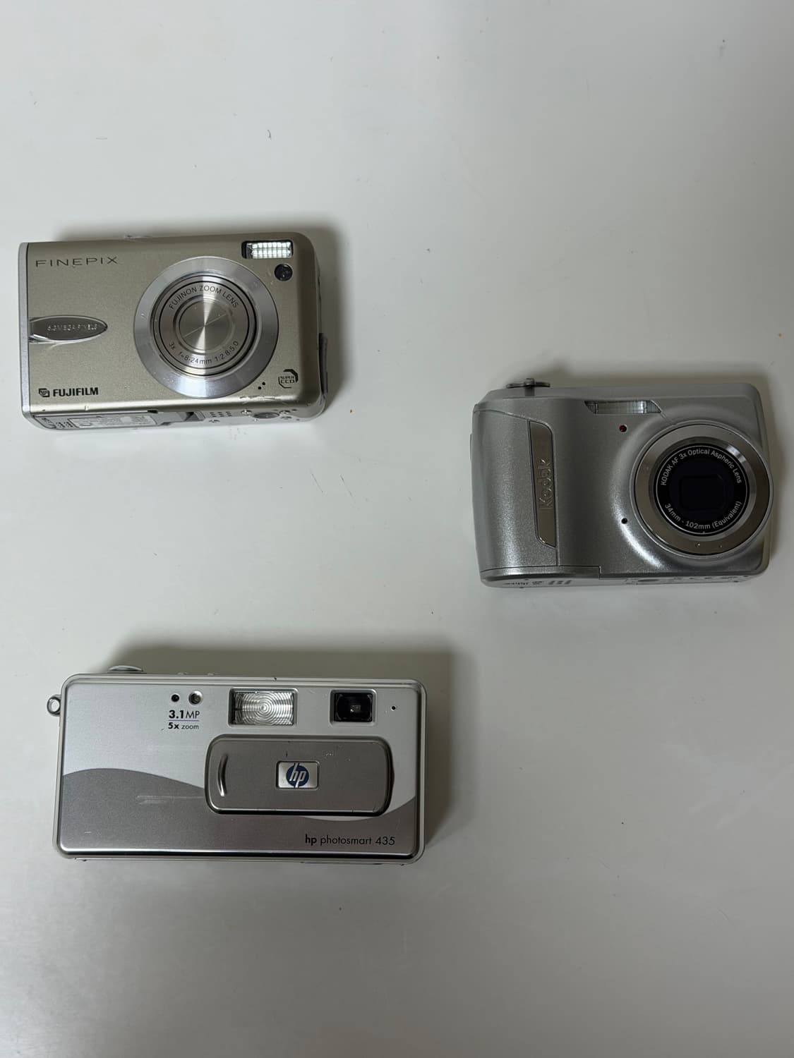 빈티지 디카 디지털 카메라 코닥 c142 후지필름 f30 포토스마트판매 상품이미지1