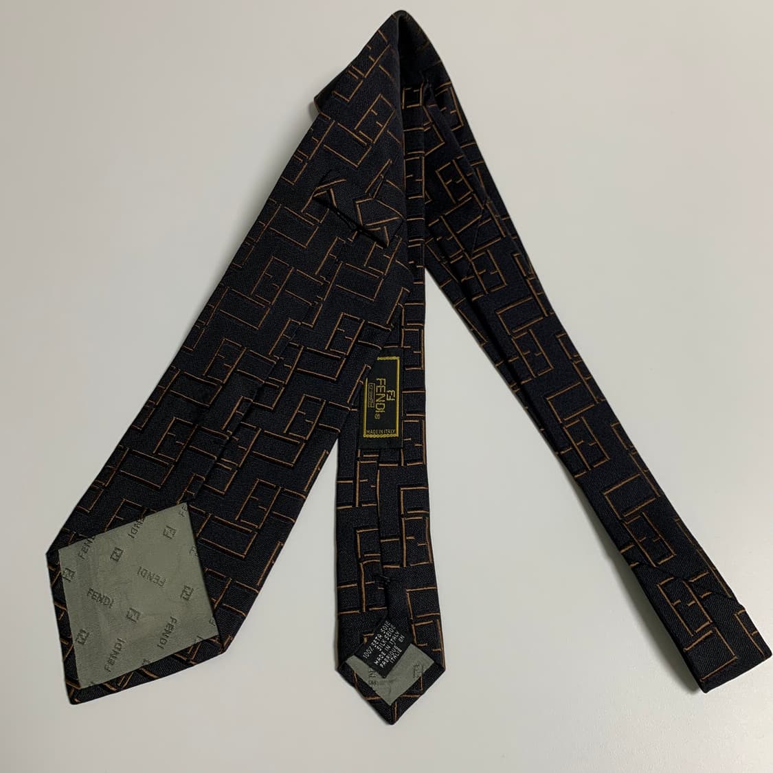펜디(FENDI) FF모노그램 블랙 명품넥타이 이태리 100실크 A+ 상품이미지9