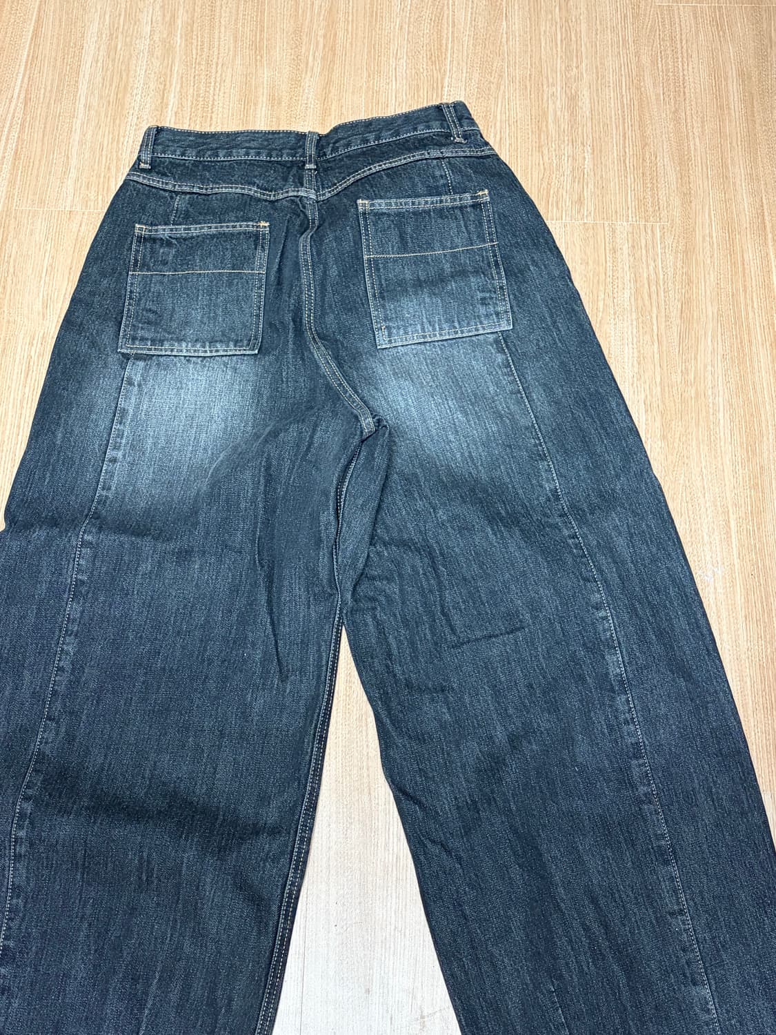 인템포무드 레이지보이 벌룬핏 데님_워시블랙 상품이미지2