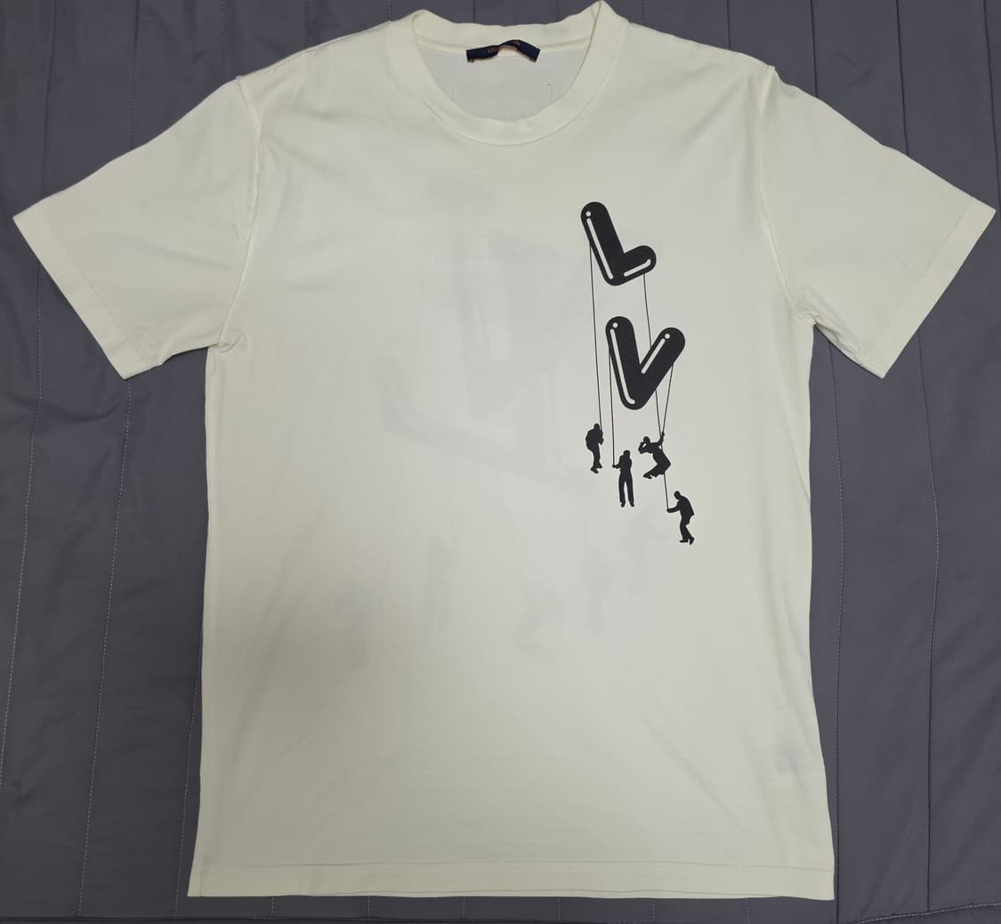루이비통 LV 프린팅 반팔 티셔츠 XL 100-105사이즈 상품이미지1