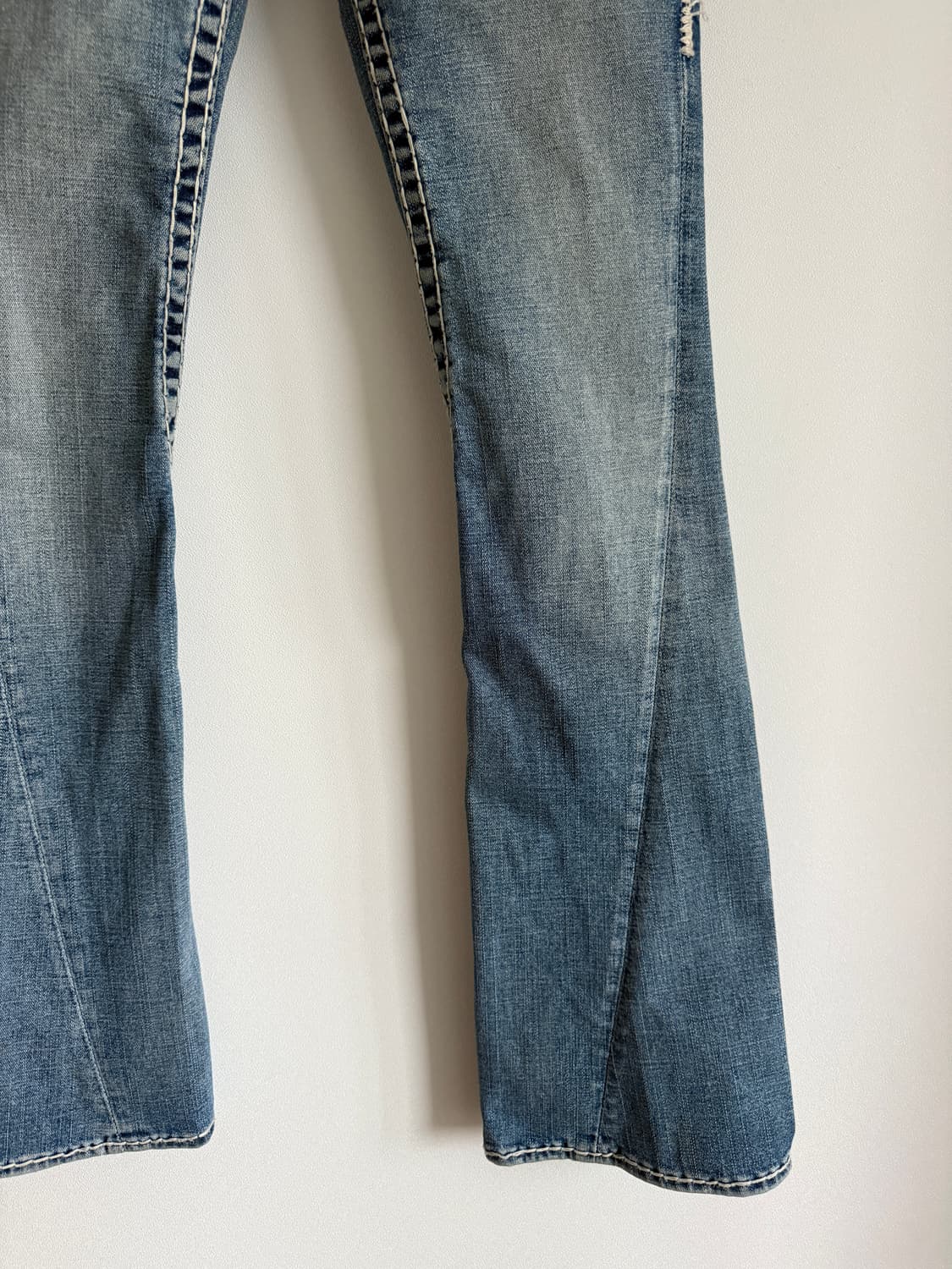 트루릴리젼(True Religion) 부츠컷 데님 팬츠(U.S.A) 상품이미지3